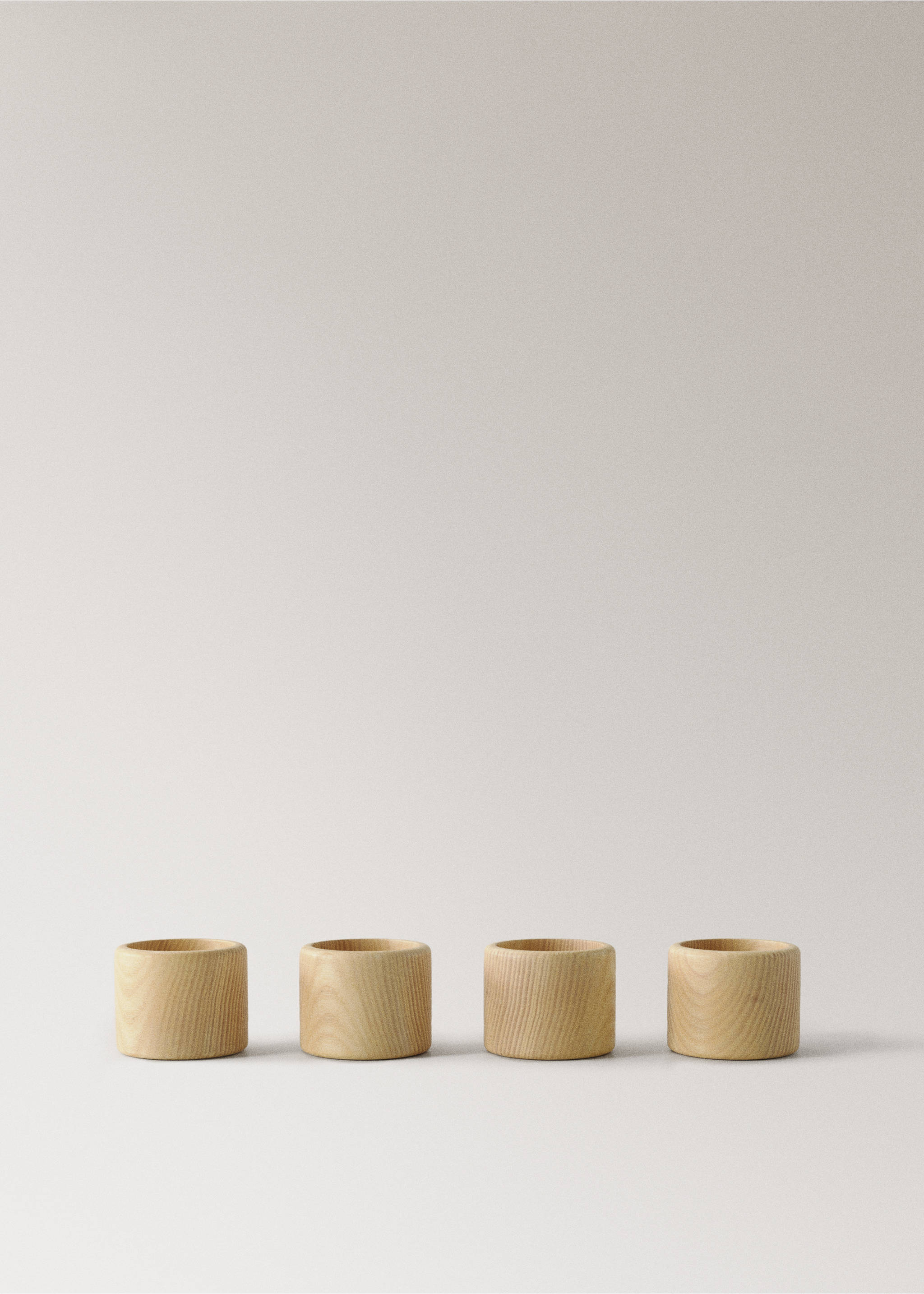 Set of 4 ash napkin holders - Article without model, Sand. Ref: 17085806-00.