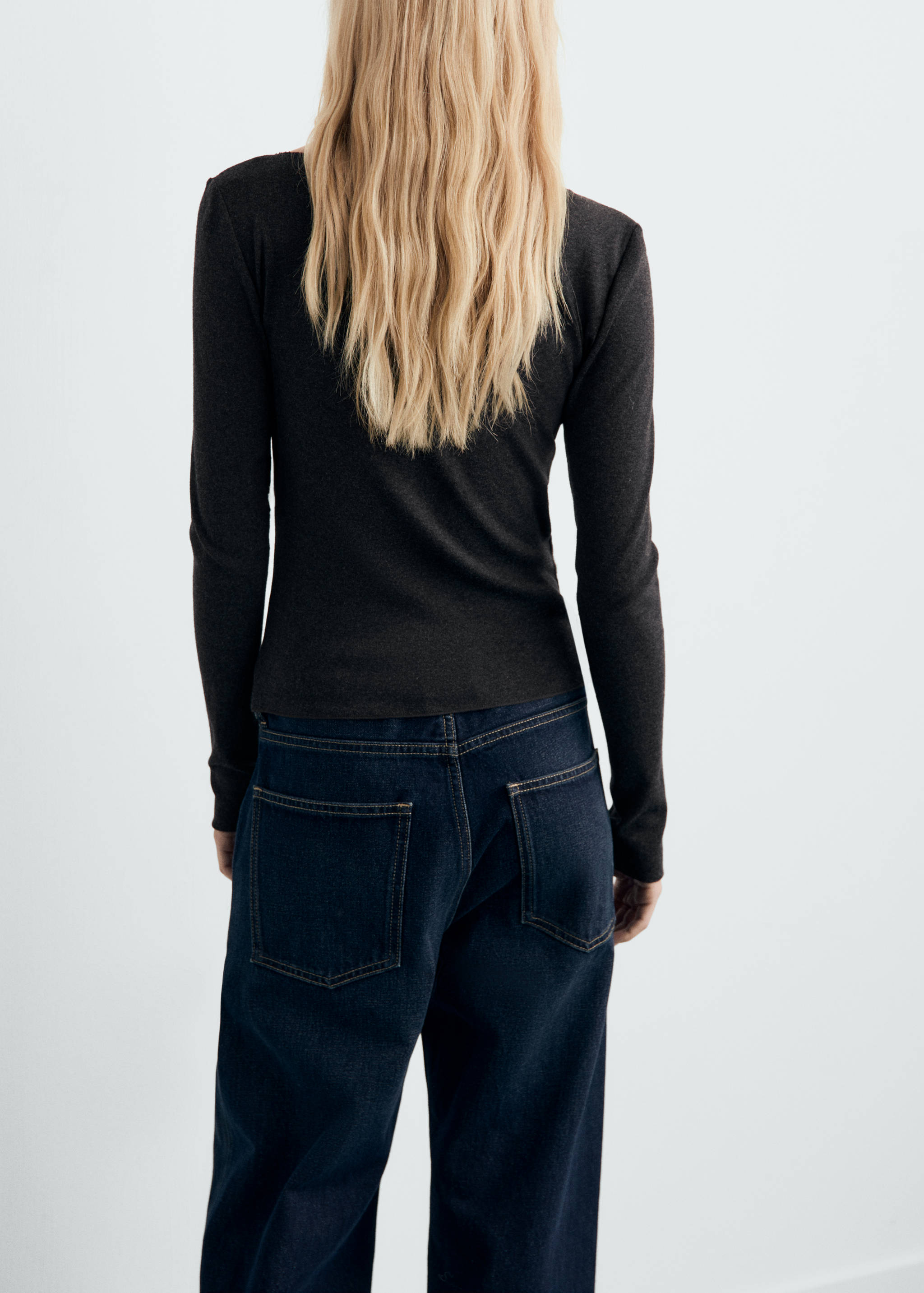 Boat neck cardigan with buttons - Reverse of the article