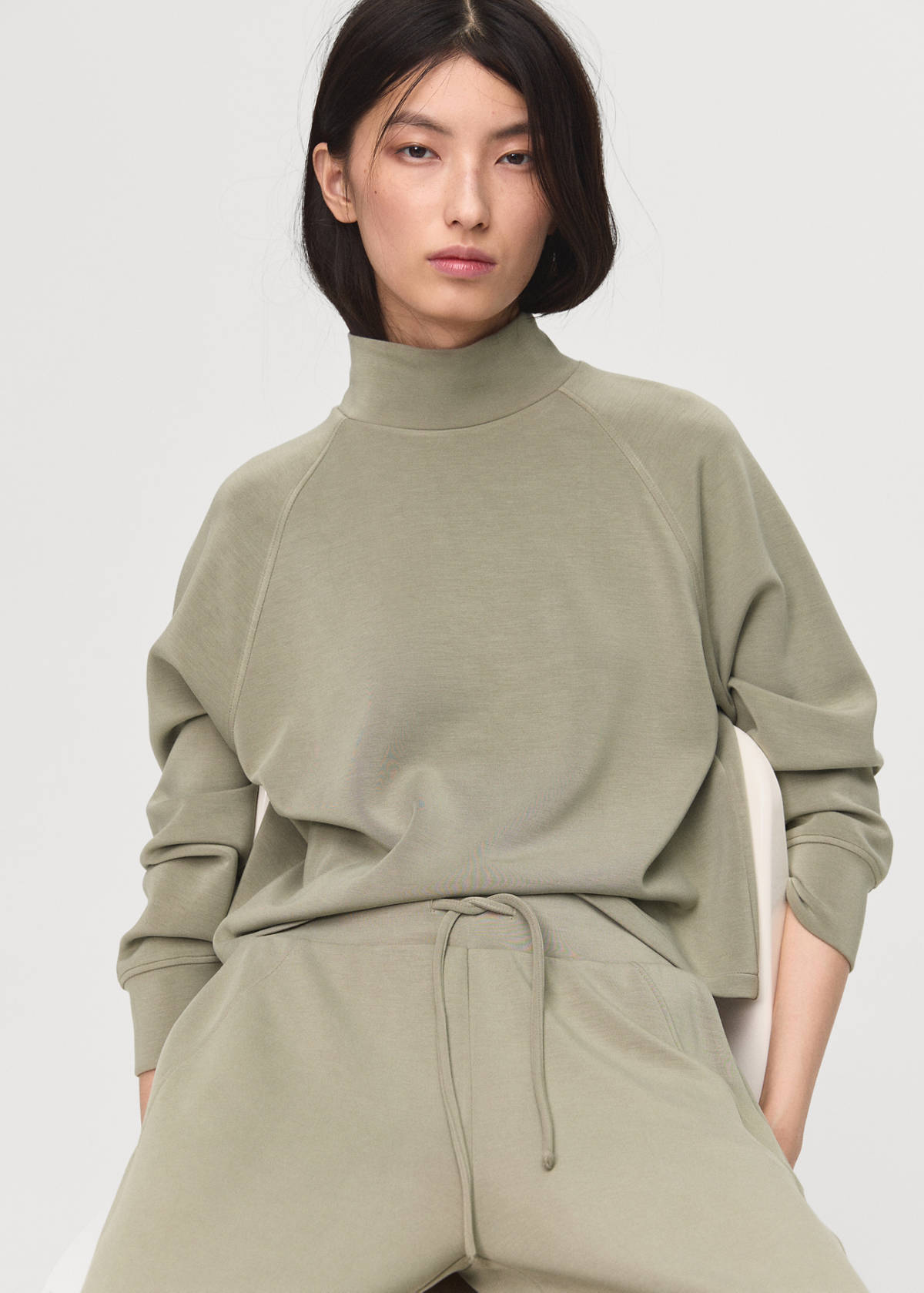 Drawstring jogger trousers — Khaki