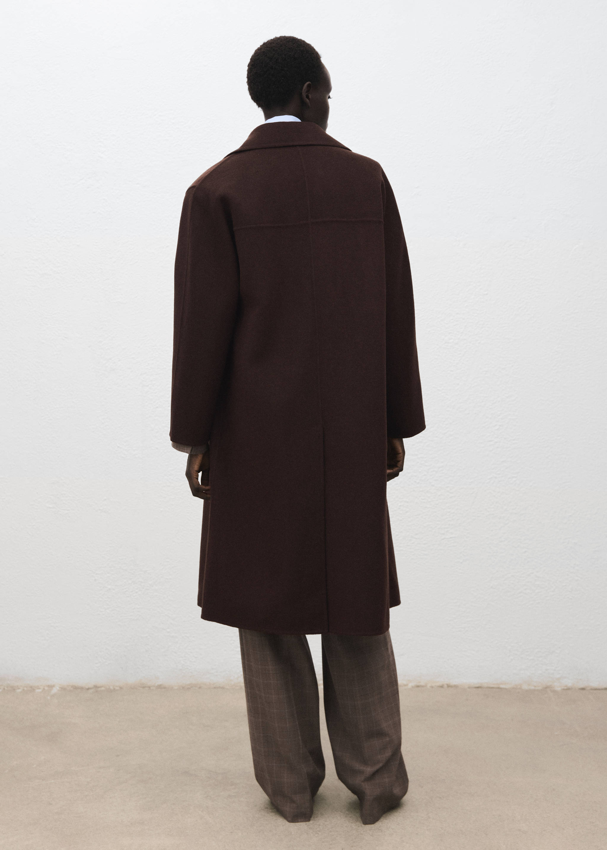 Handmade oversized wool coat - Reverse of the article