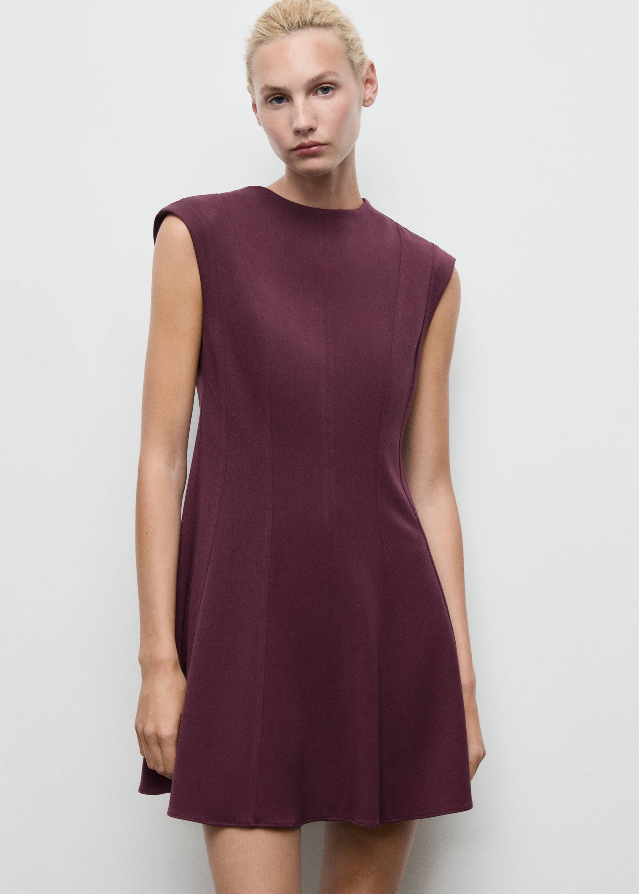 A-line dress with seams - Medium plane