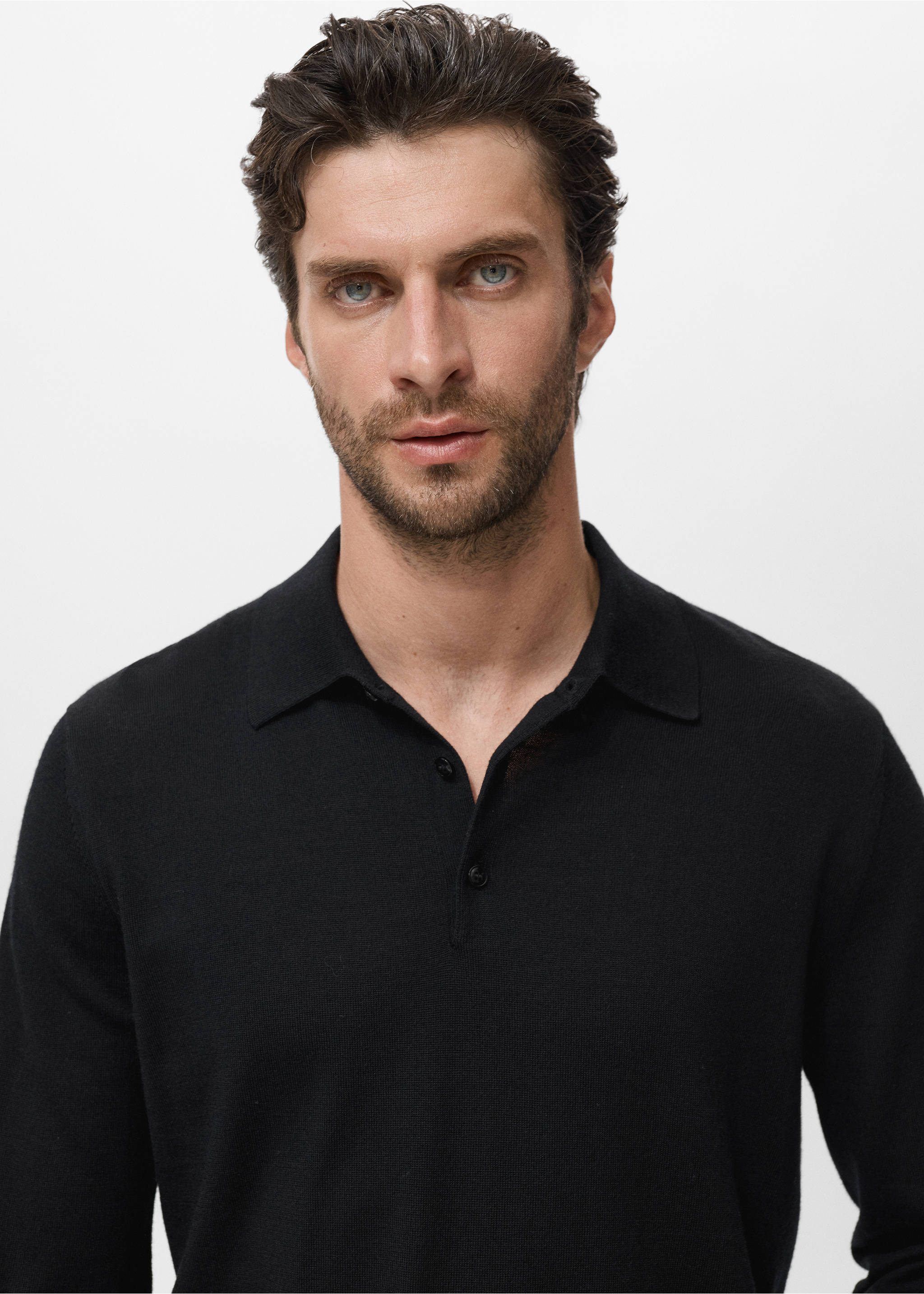 100% merino wool polo sweater - Details of the article 1, Black. Ref: 17085970-00.