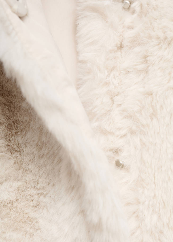 Fur-effect cape gilet — Ecru