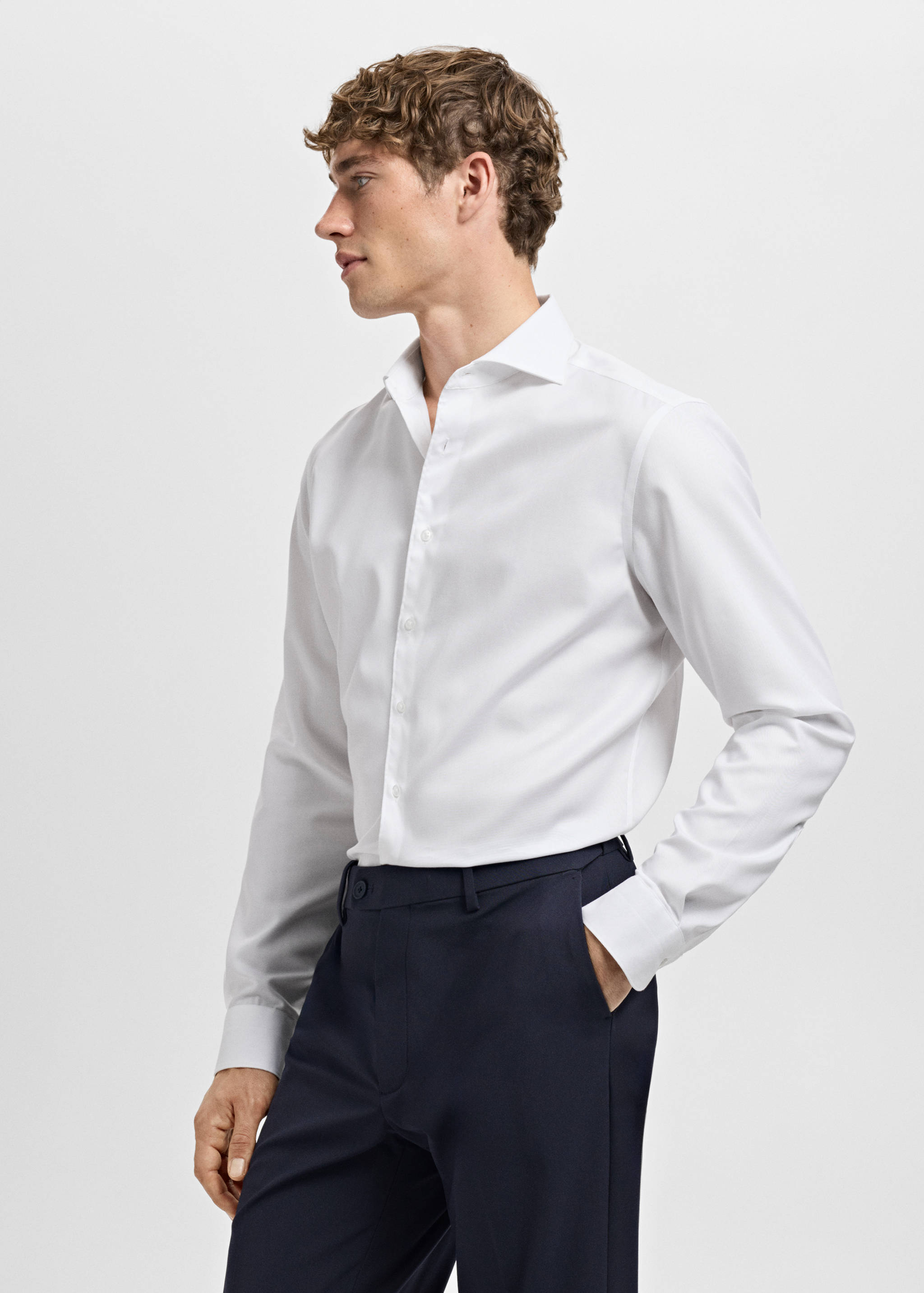 100% cotton slim-fit formal shirt - Details of the article 2