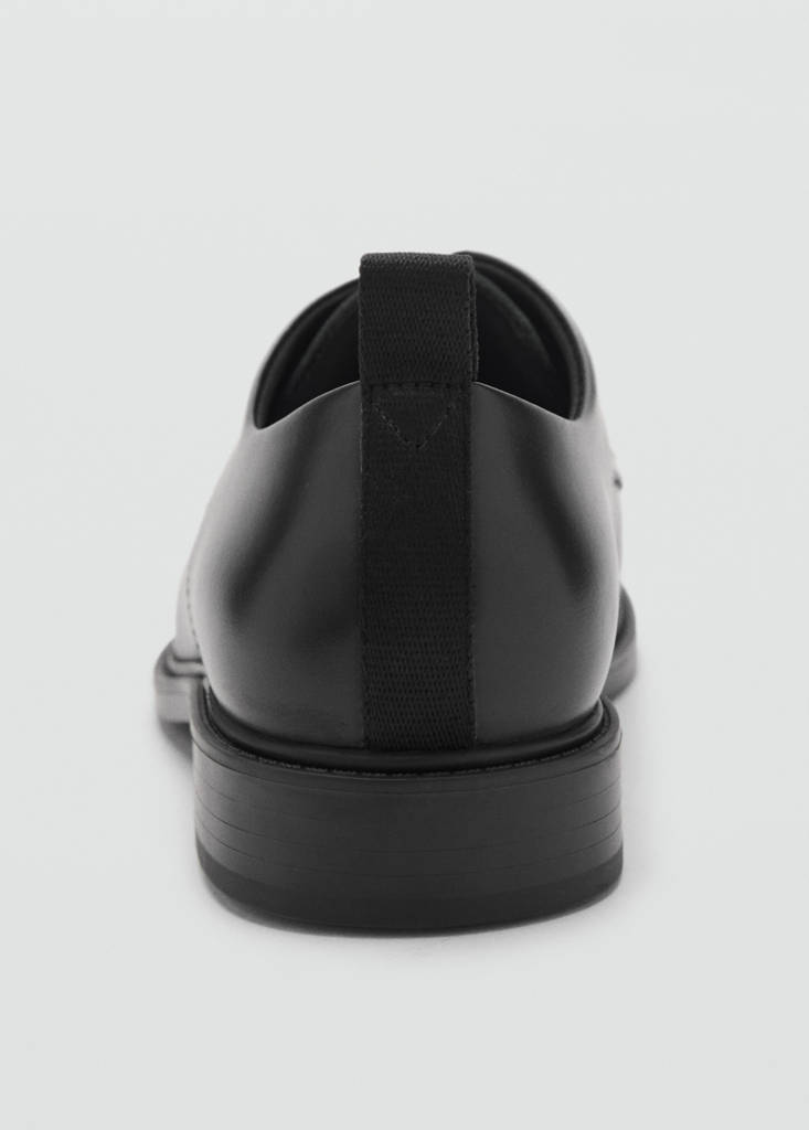 Oxford style leather shoe — Black