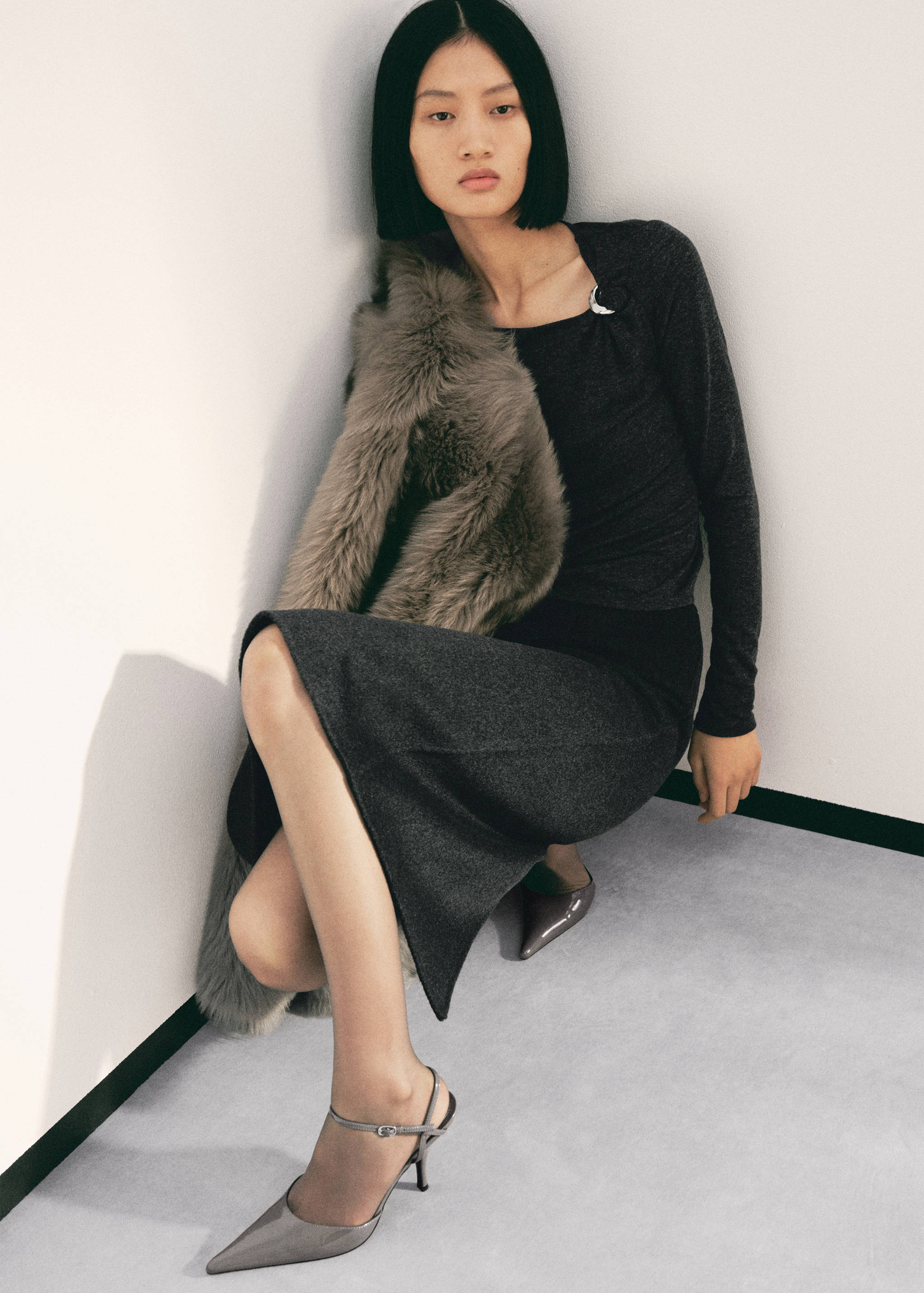 Patent leather heel shoes - General plane