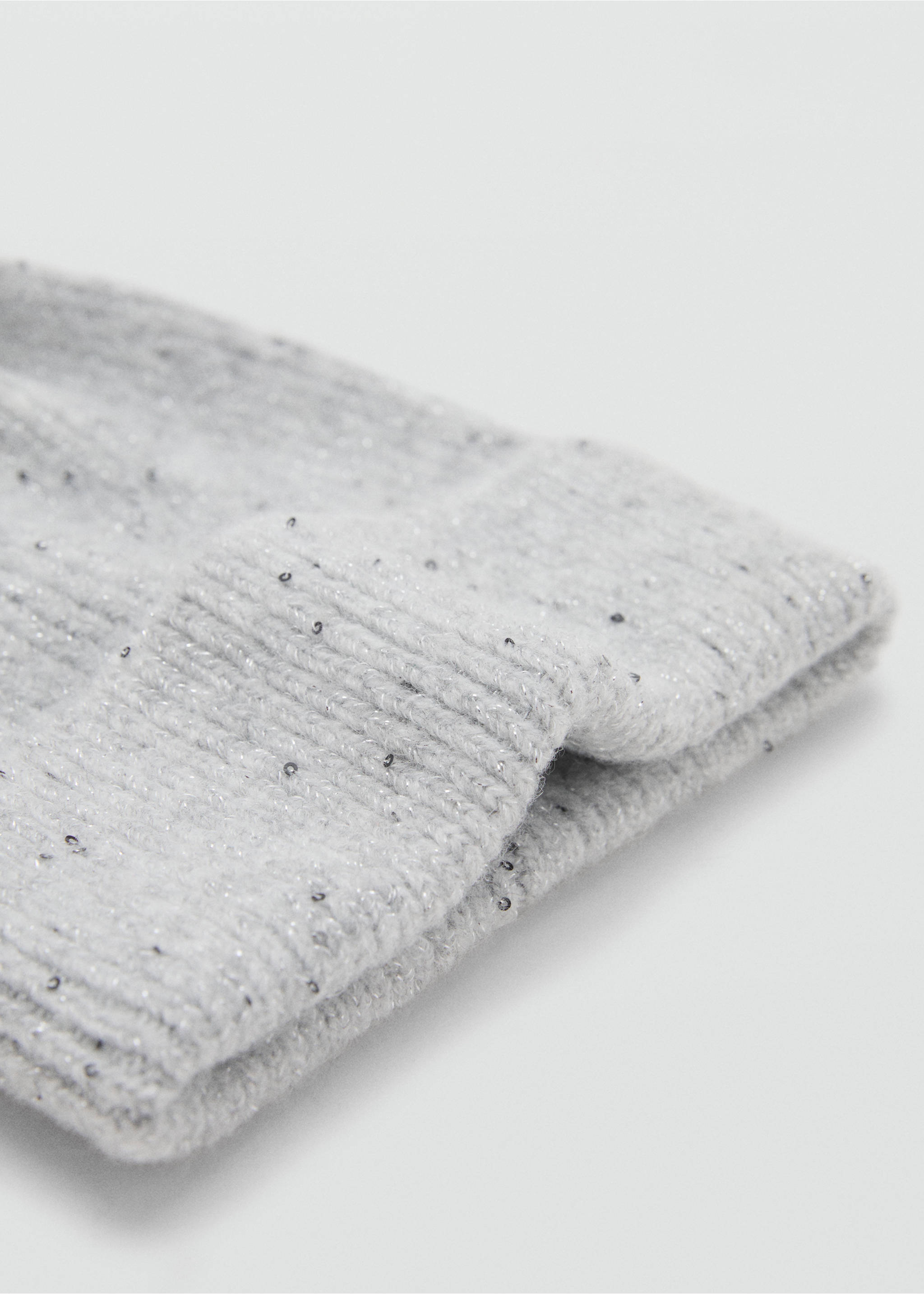 Bonnet à paillettes brillant - Plan moyen, Gris. Ref: 17085994-00.