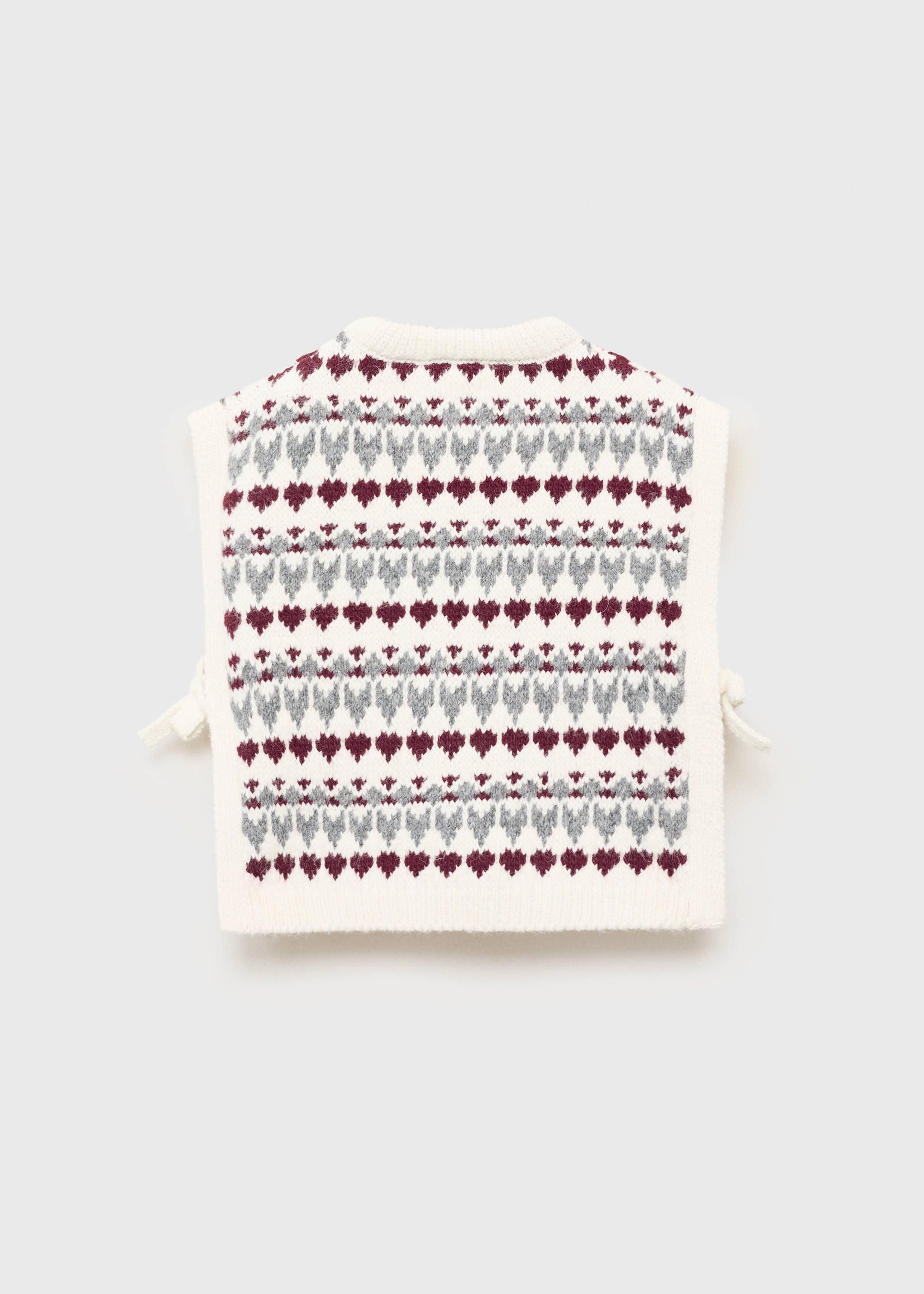 سترة محبوكة بنقشة قلوب - منتج دون نموذج