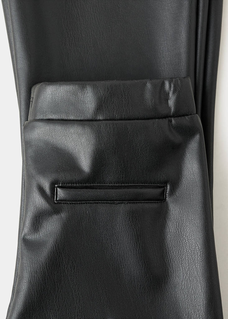 Faux-leather leggings — Black