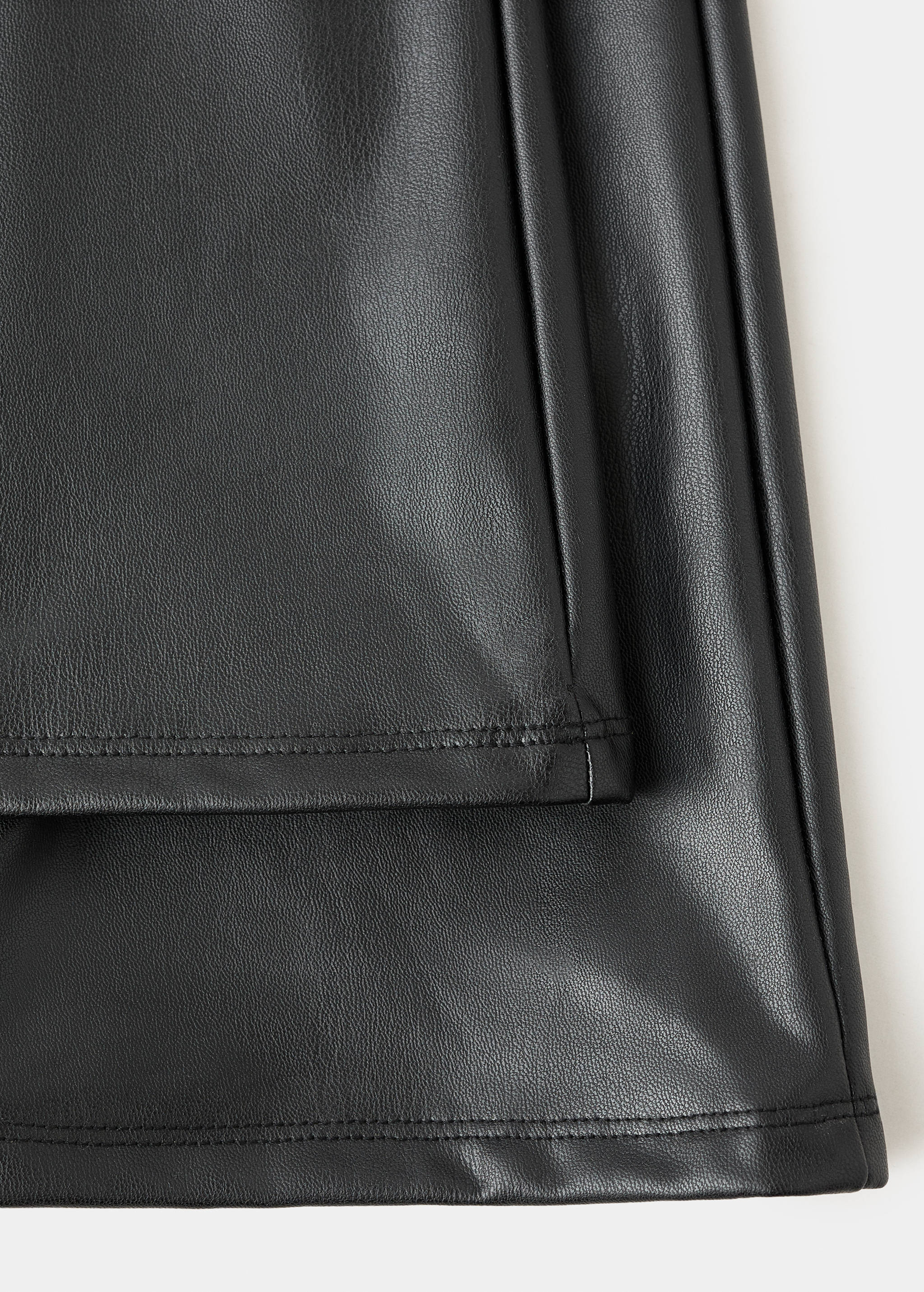 Faux-leather leggings - Details of the article 0