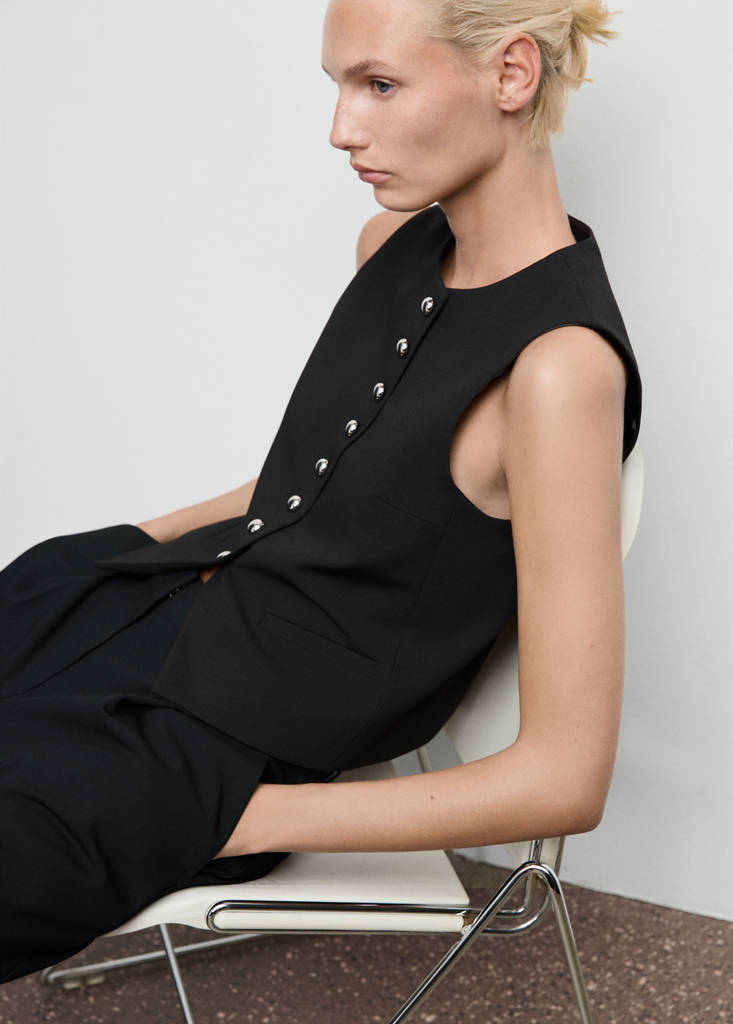 Suit waistcoat with buttons — Black