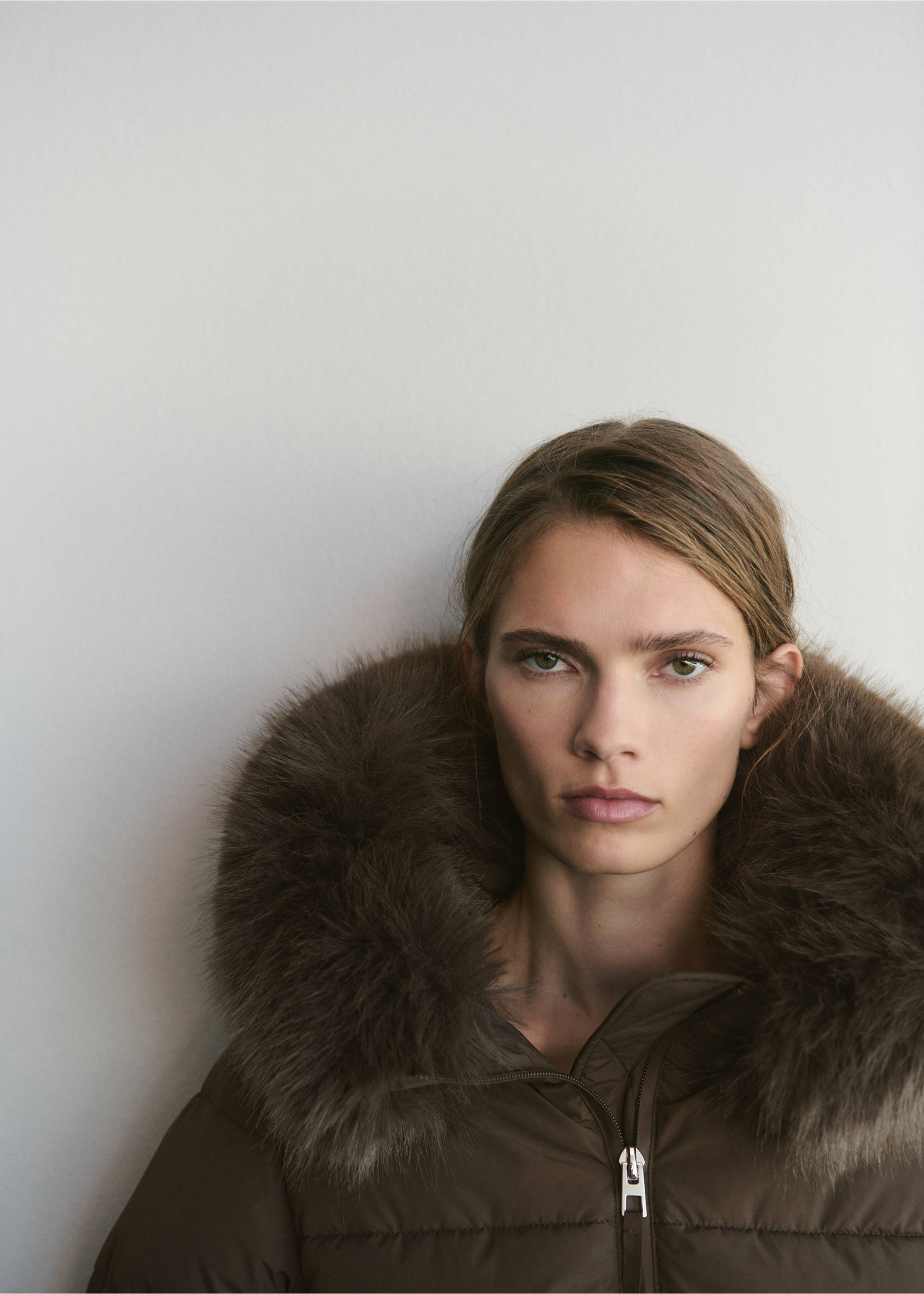 Padded anorak with faux-fur hood - Medium plane, Brown. Ref: 17086353-00.