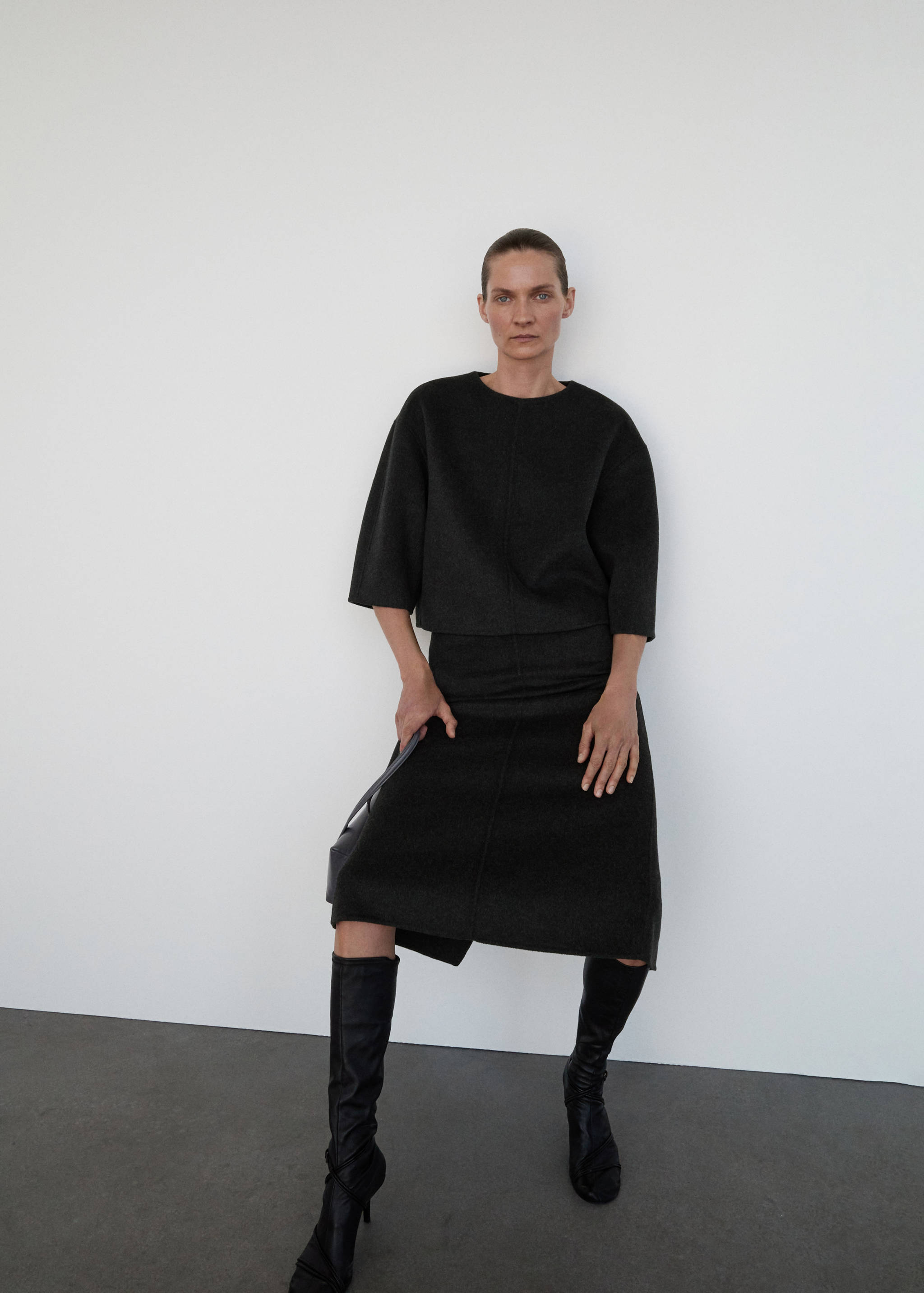 Wool top with three-quarter sleeve - General plane