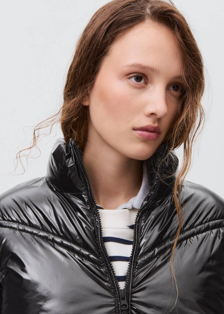 Shiny quilted anorak — Black