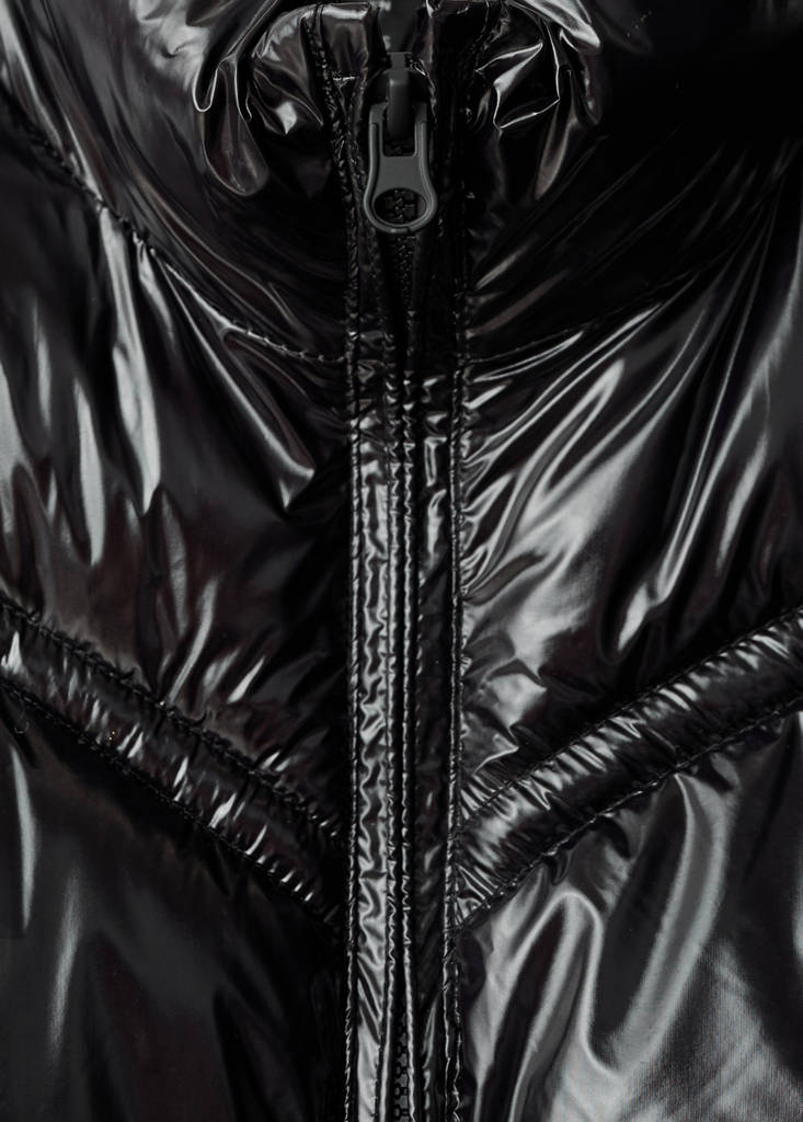 Shiny quilted anorak — Black