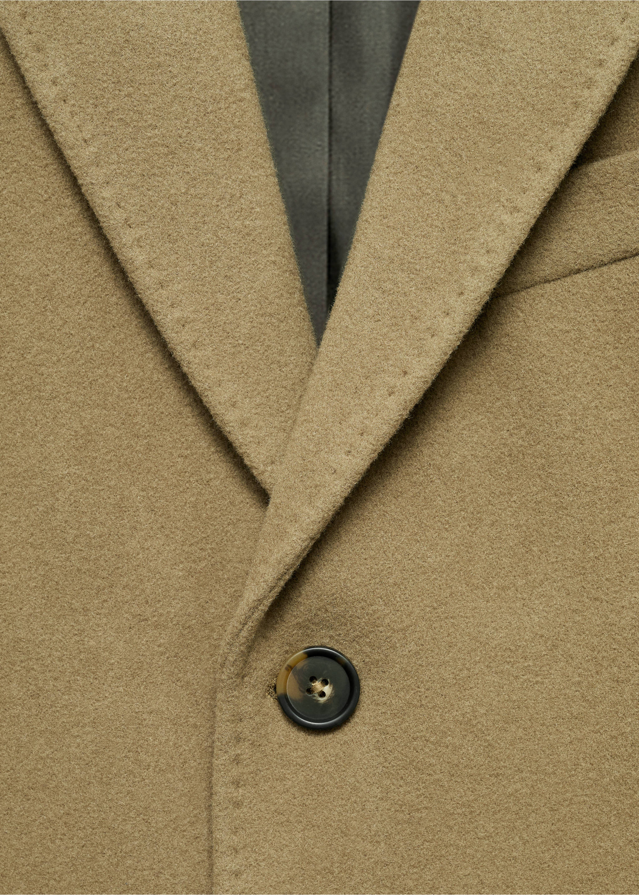 Lång ullrock - Detaljer om artikeln 8, Mellanbrun. Ref: 17086720-00.