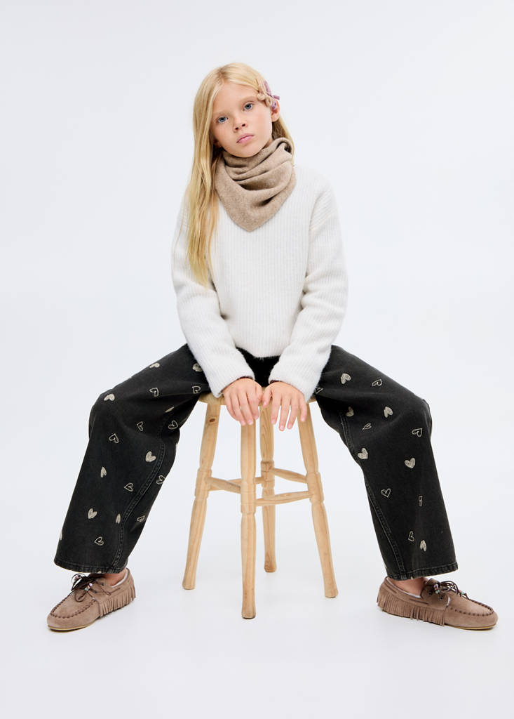 Jeans with embroidered heart — Black denim