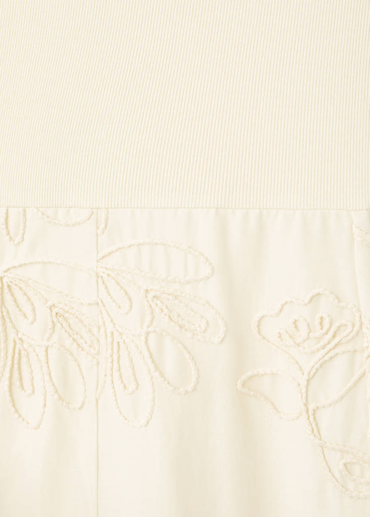 Floral-embroidered combined dress — Ecru