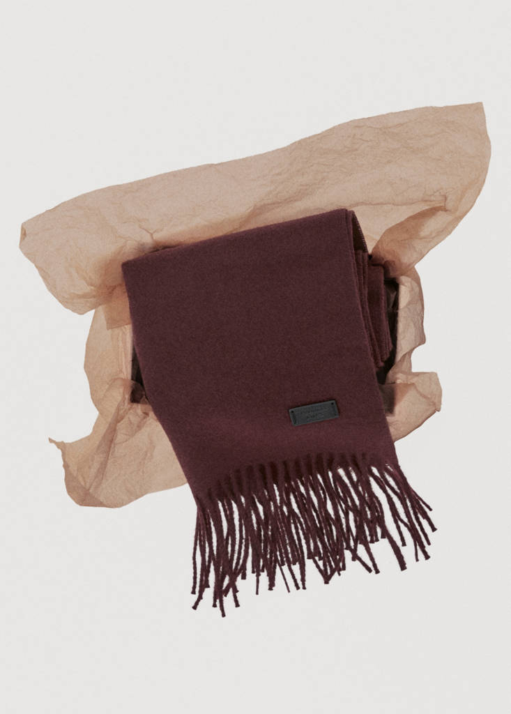 Plain fringed scarf — Burgundy