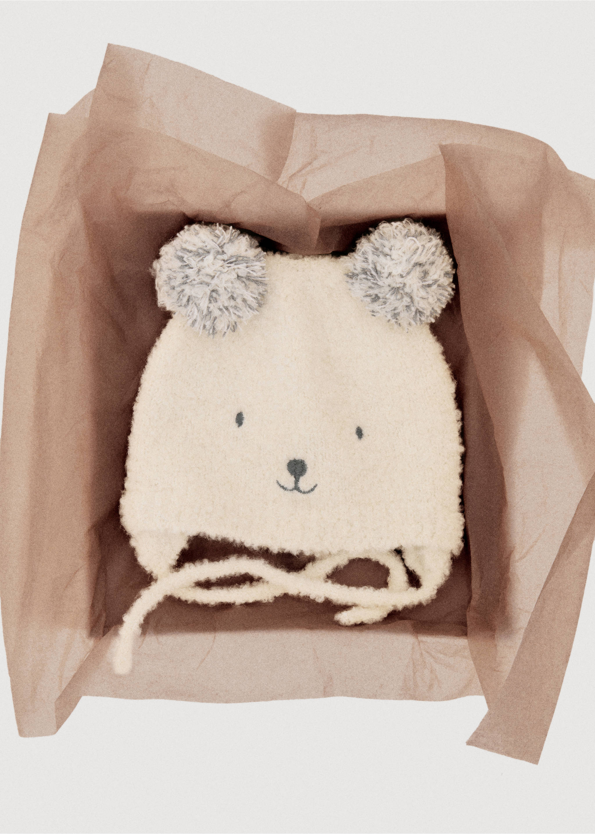 Bear knitted hat - Details of the article 7, Ecru. Ref: 17086740-00.