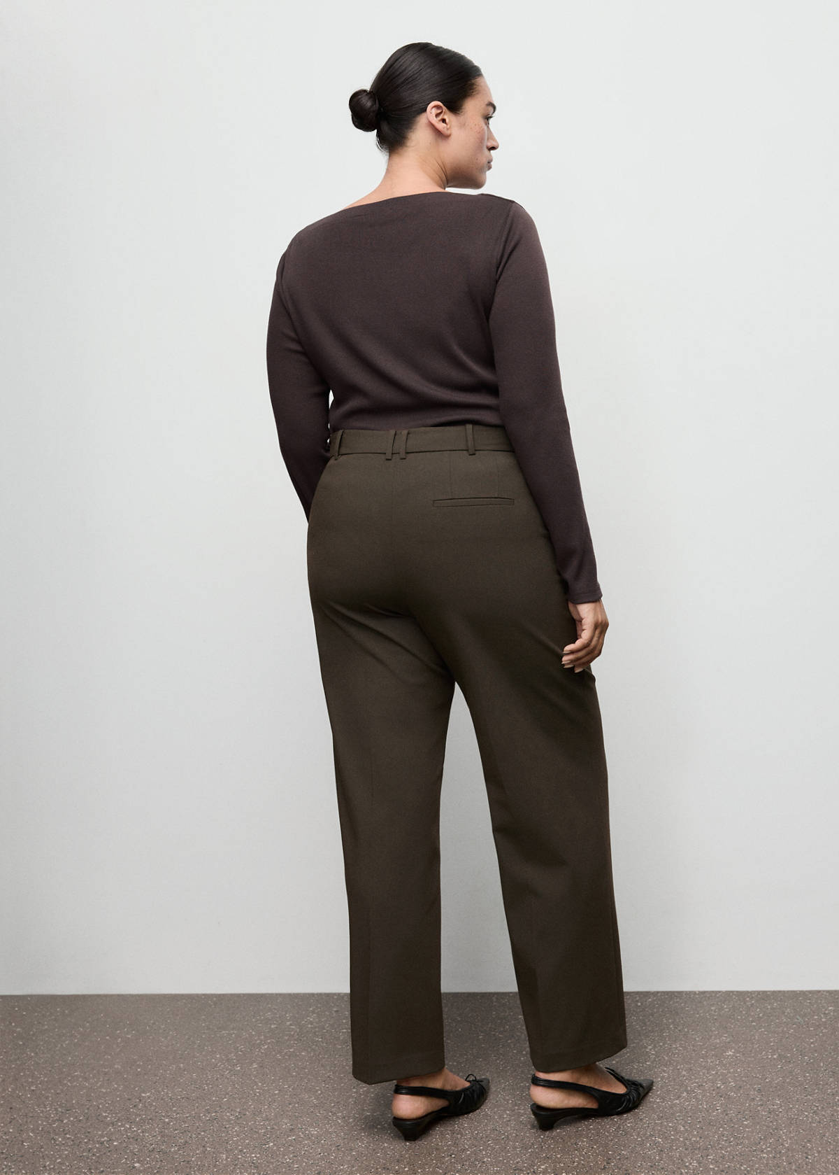 Mid-rise cropped straight-leg trousers — Khaki