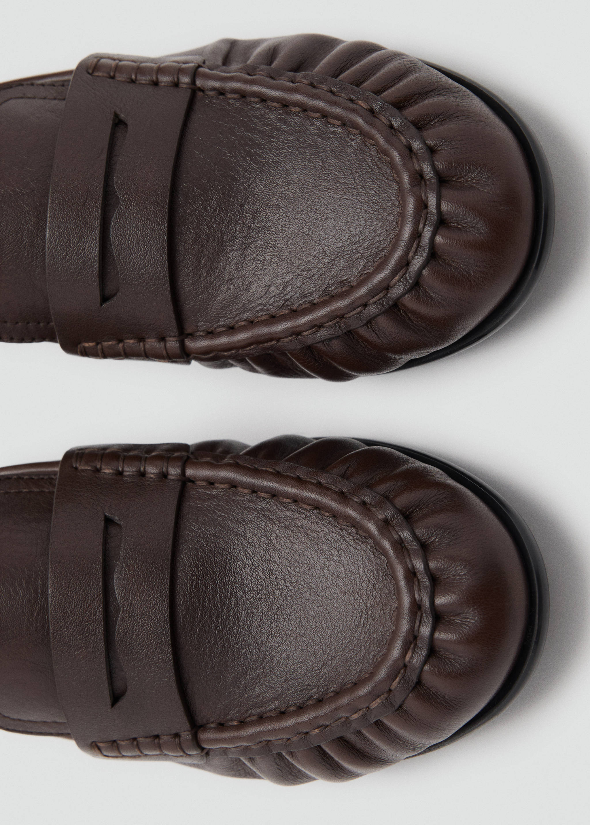 Leather penny loafers - Details of the article 3