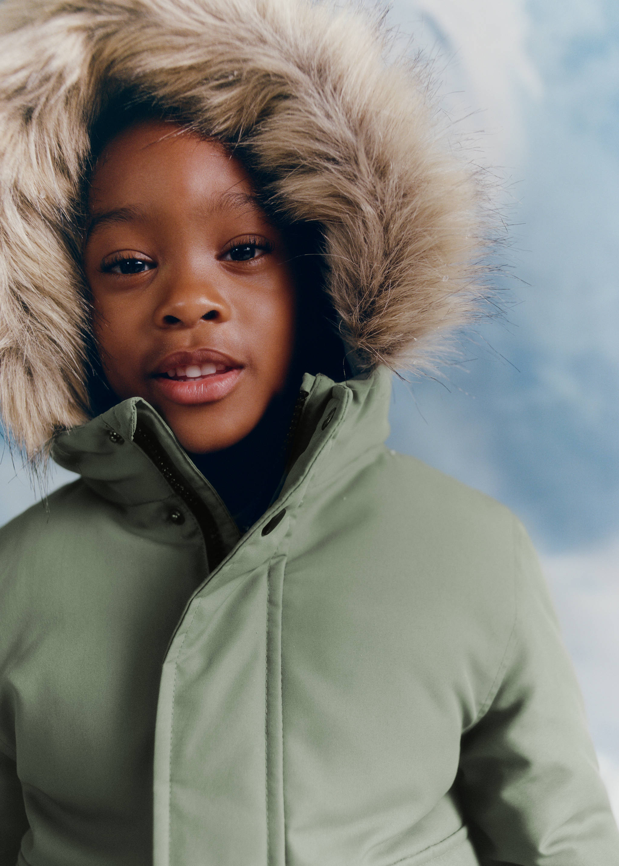 Anorak à capuche imitation fourrure - Détail de l'article 5