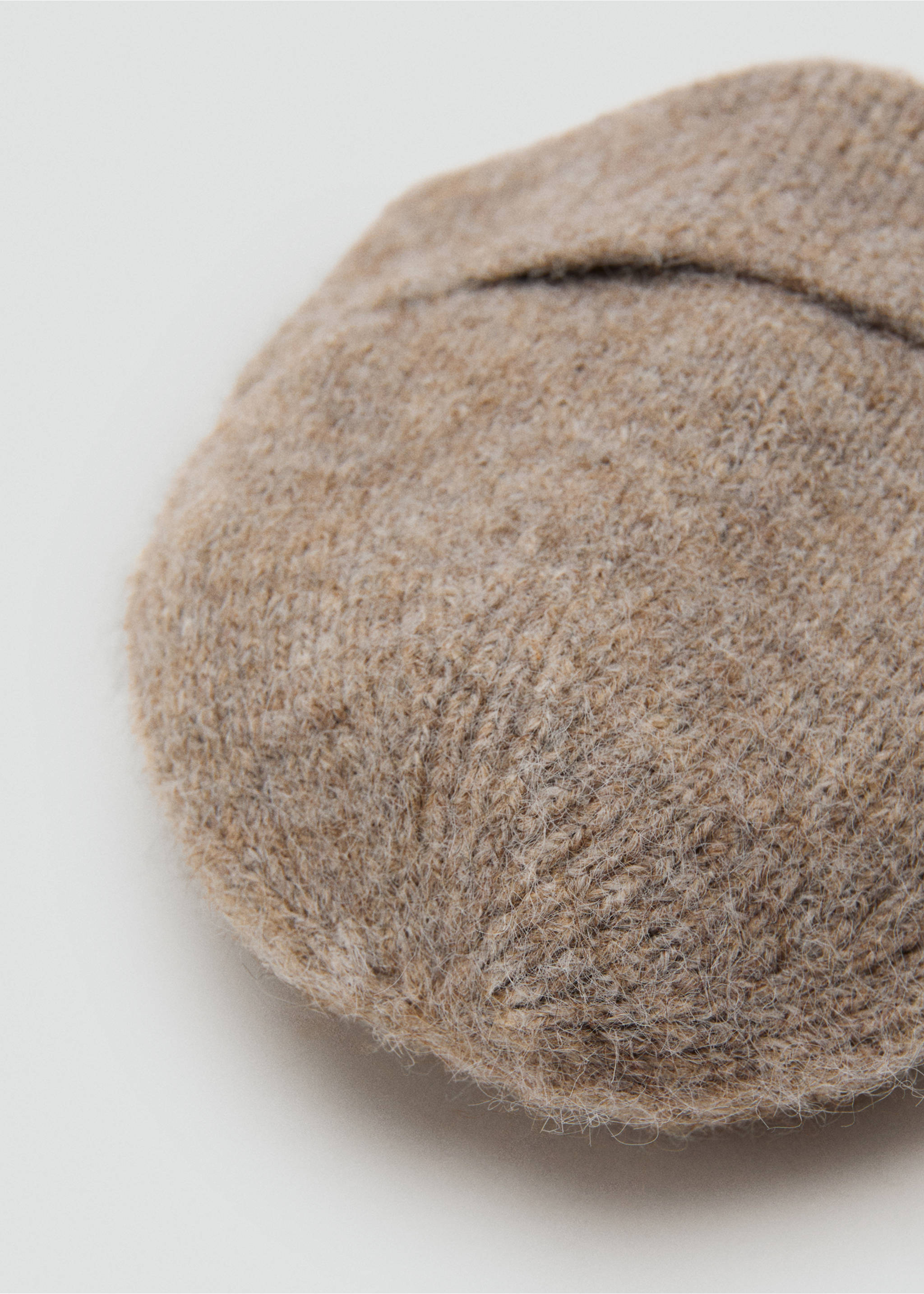 Rib-knit cap - Details of the article 1, Medium Brown. Ref: 17087764-00.