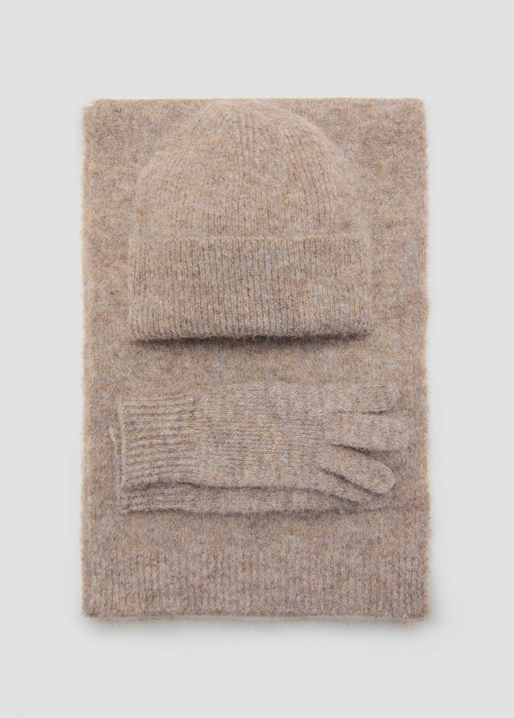 Rib-knit cap — Medium Brown