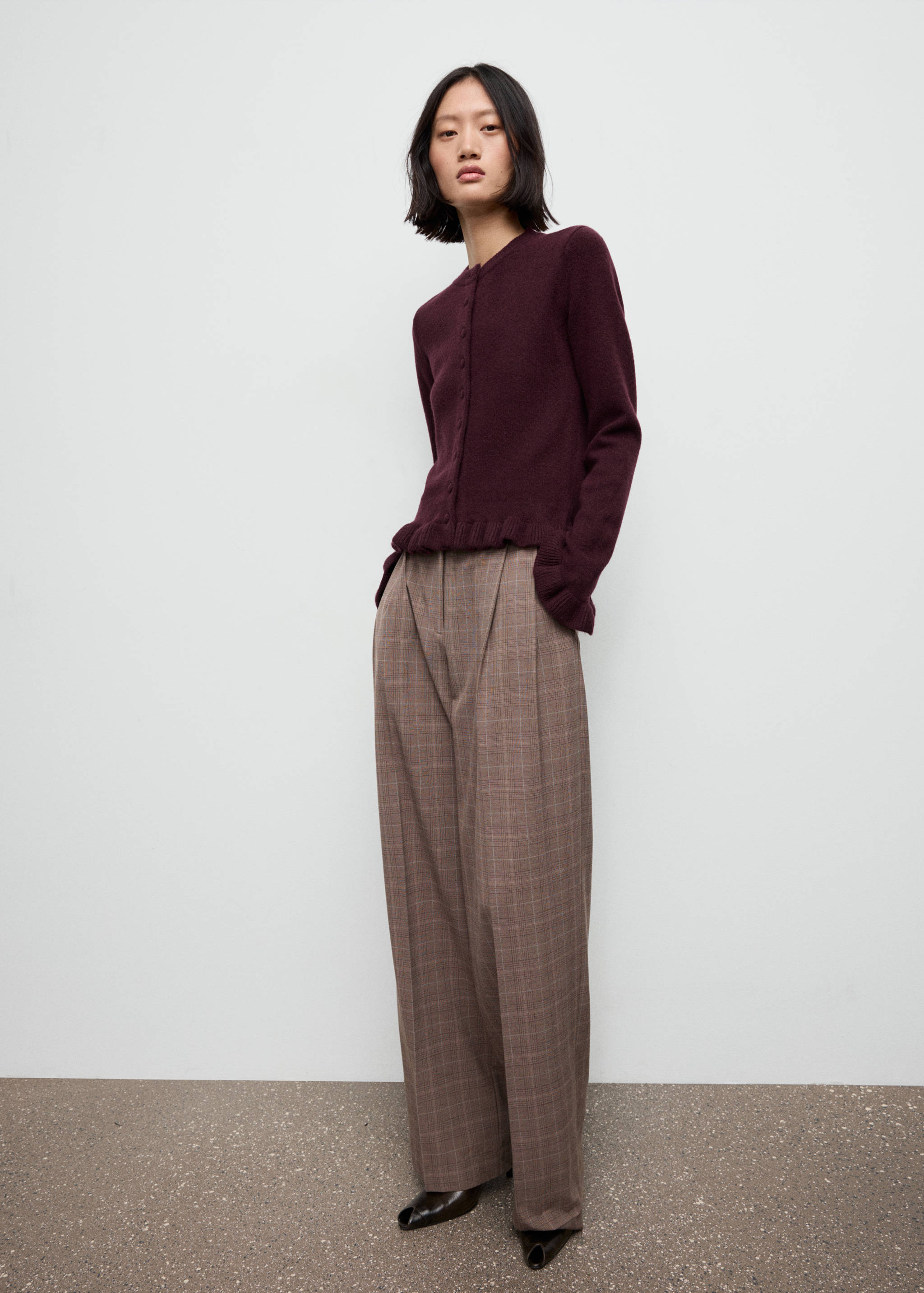 Ruffle  knit cardigan - General plane