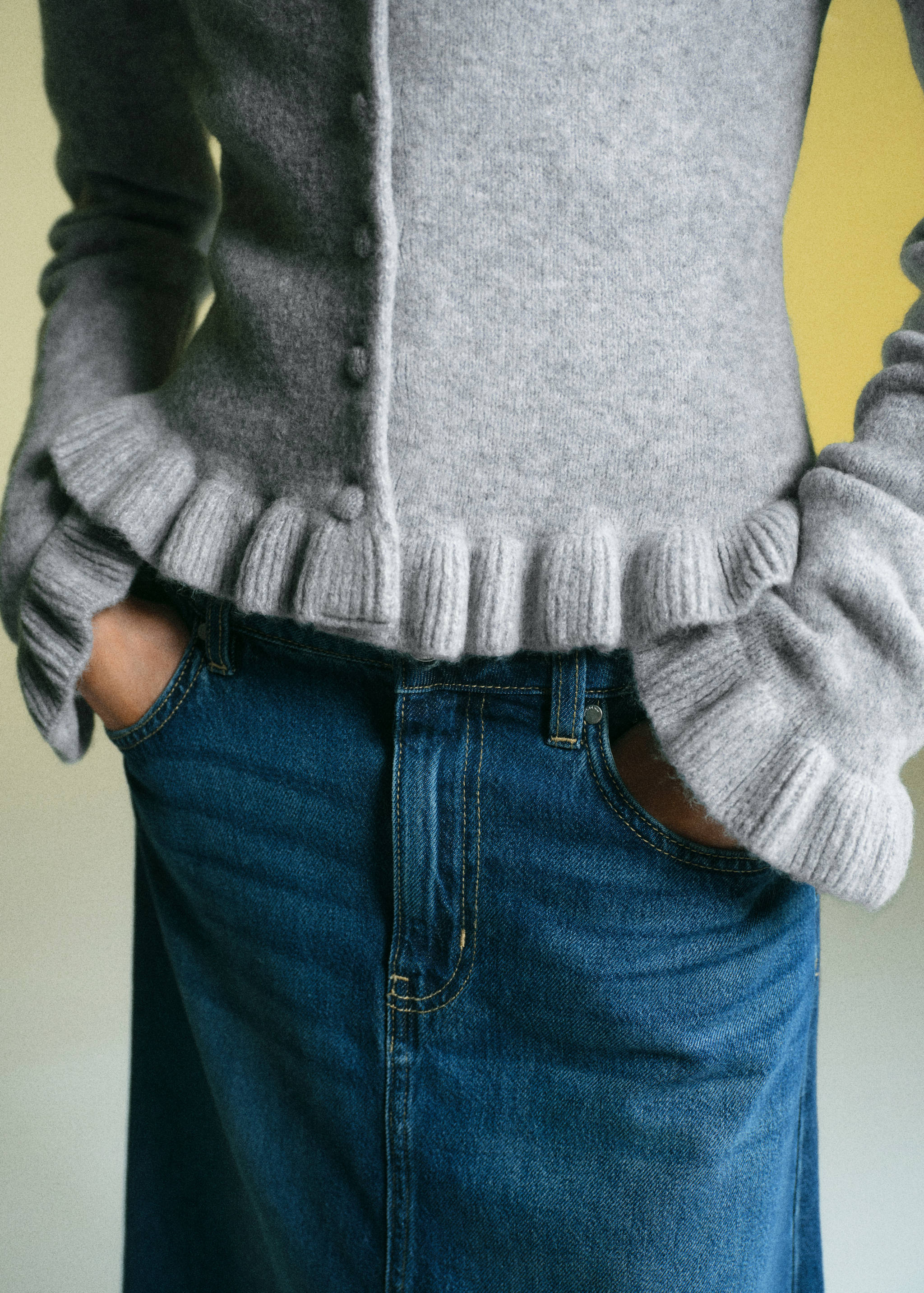 Úpletový kardigan s volány - Detail zboží 6