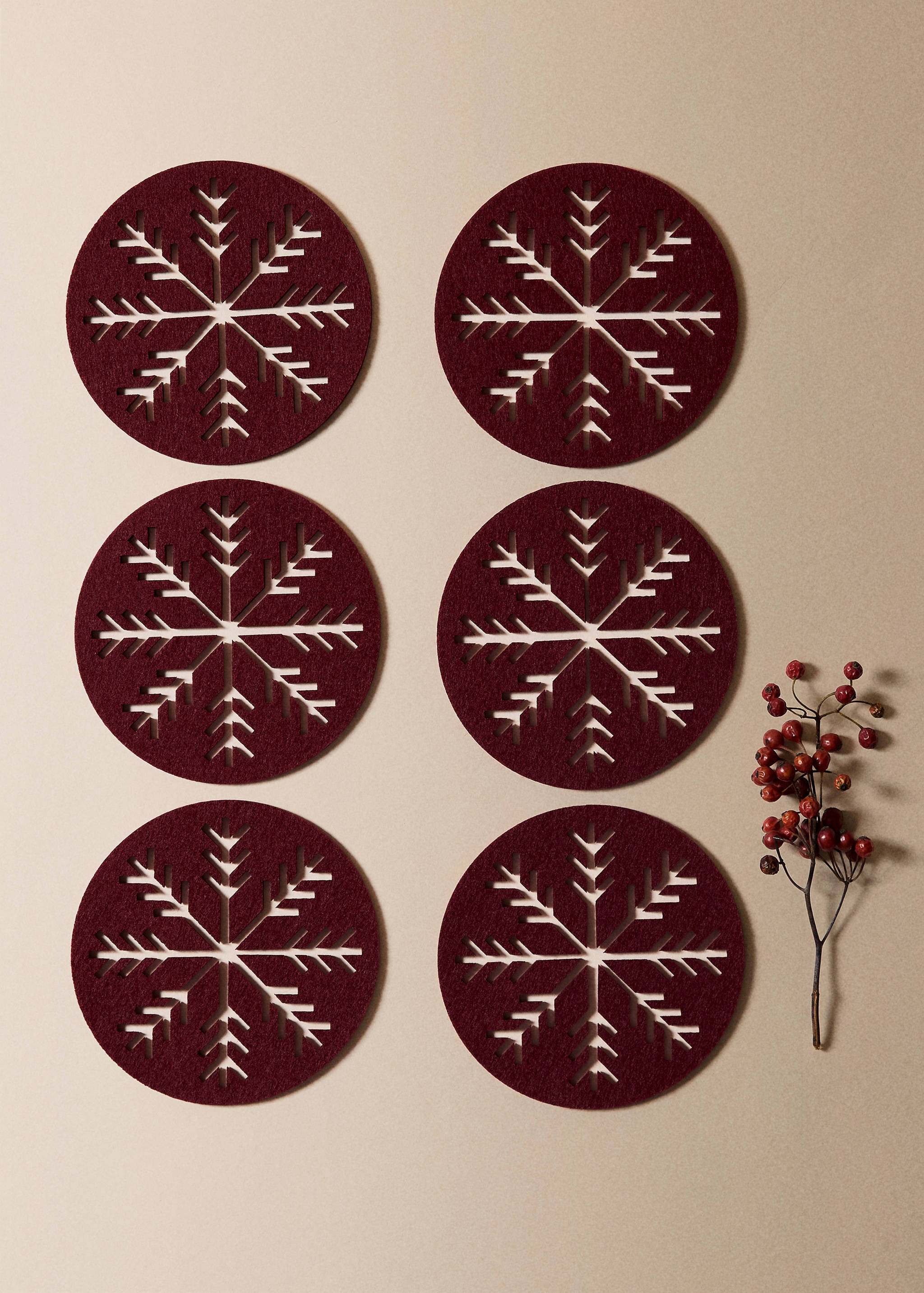 Glasunderlägg i filt med snöflingor 6 st - Allmän bild