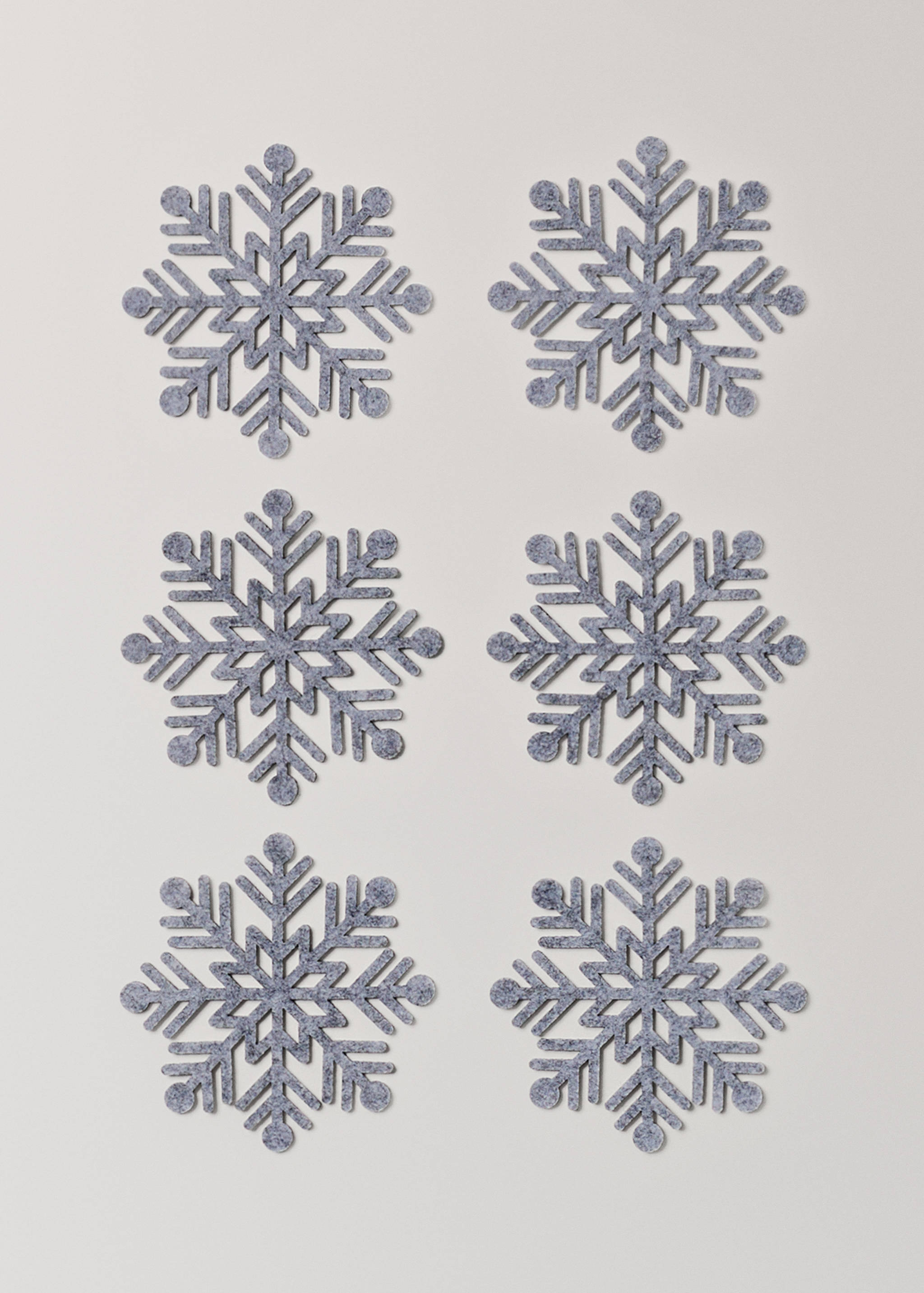 Glasunderlägg i filt med snöflingor 6 st - Artikel utan modell