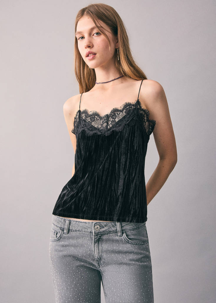 Lace velvet top — Black