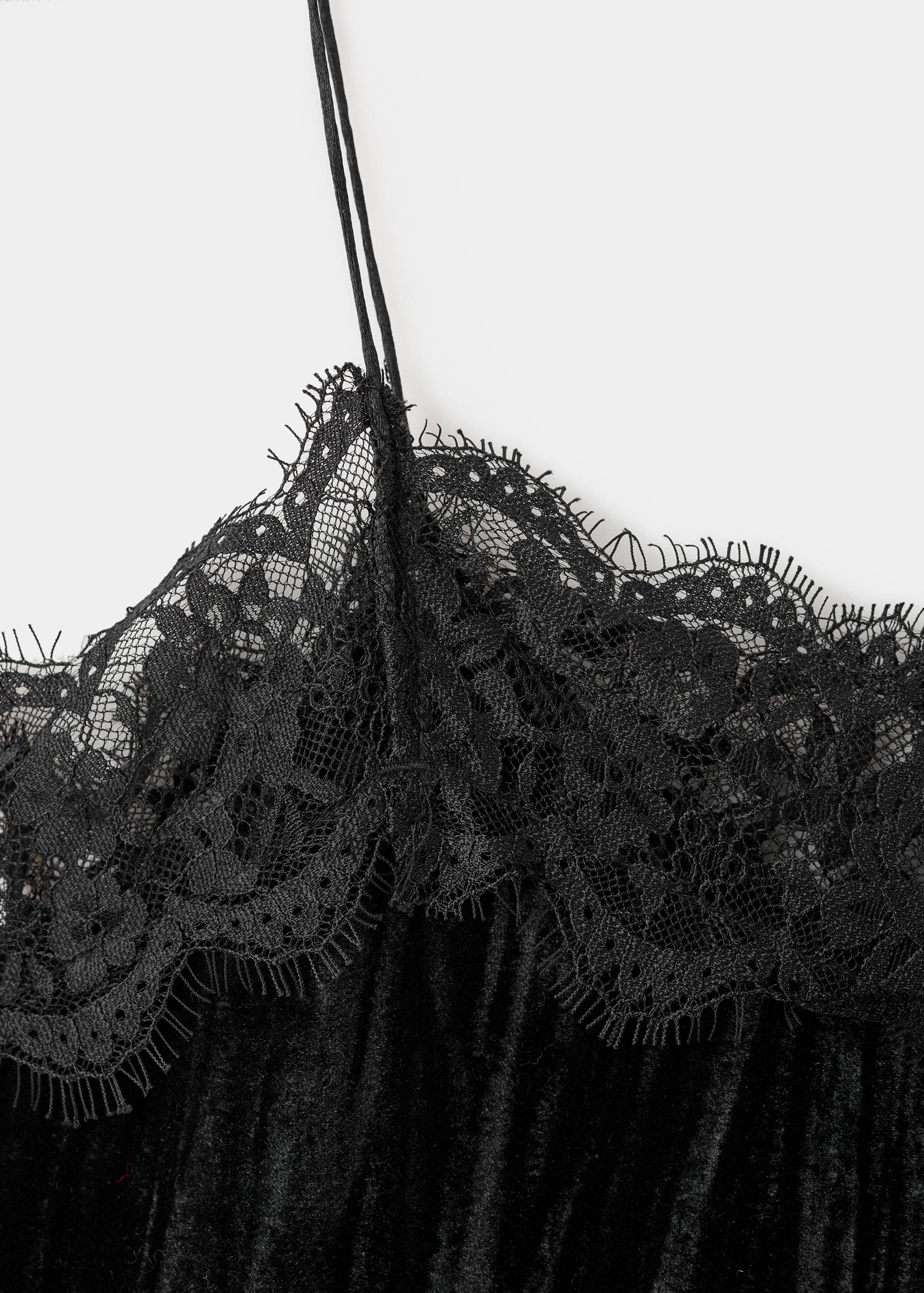 Top de veludo e renda - Pormenor do artigo 8