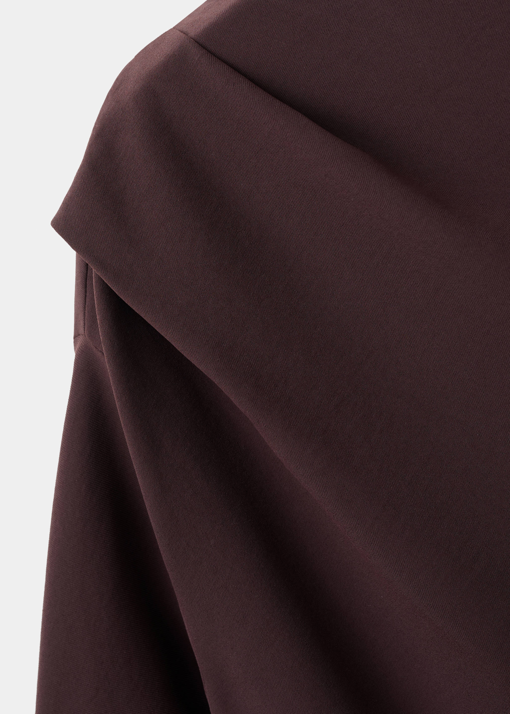Blouse with asymmetrical neckline - Details of the article 8