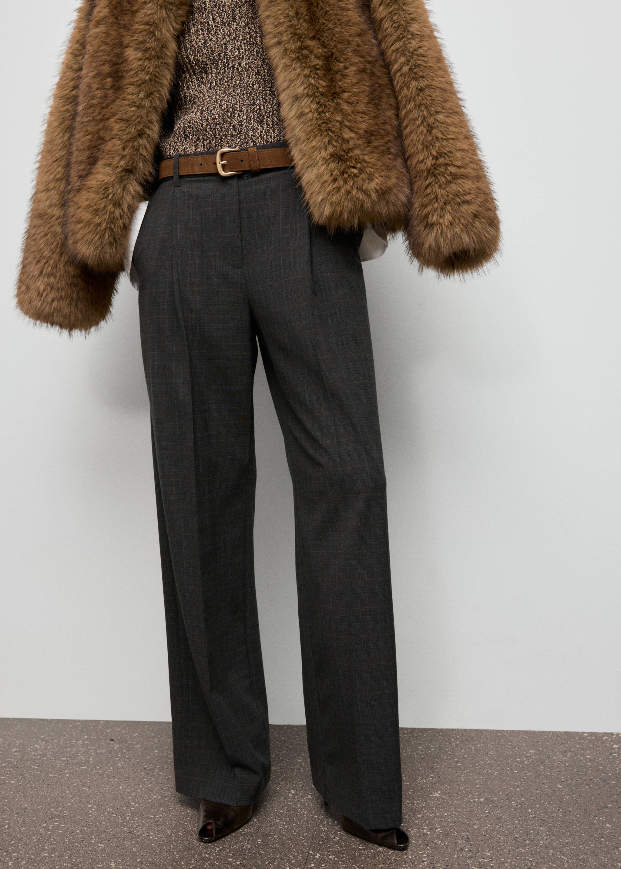 Pantalon à carreaux à pinces - Plan moyen