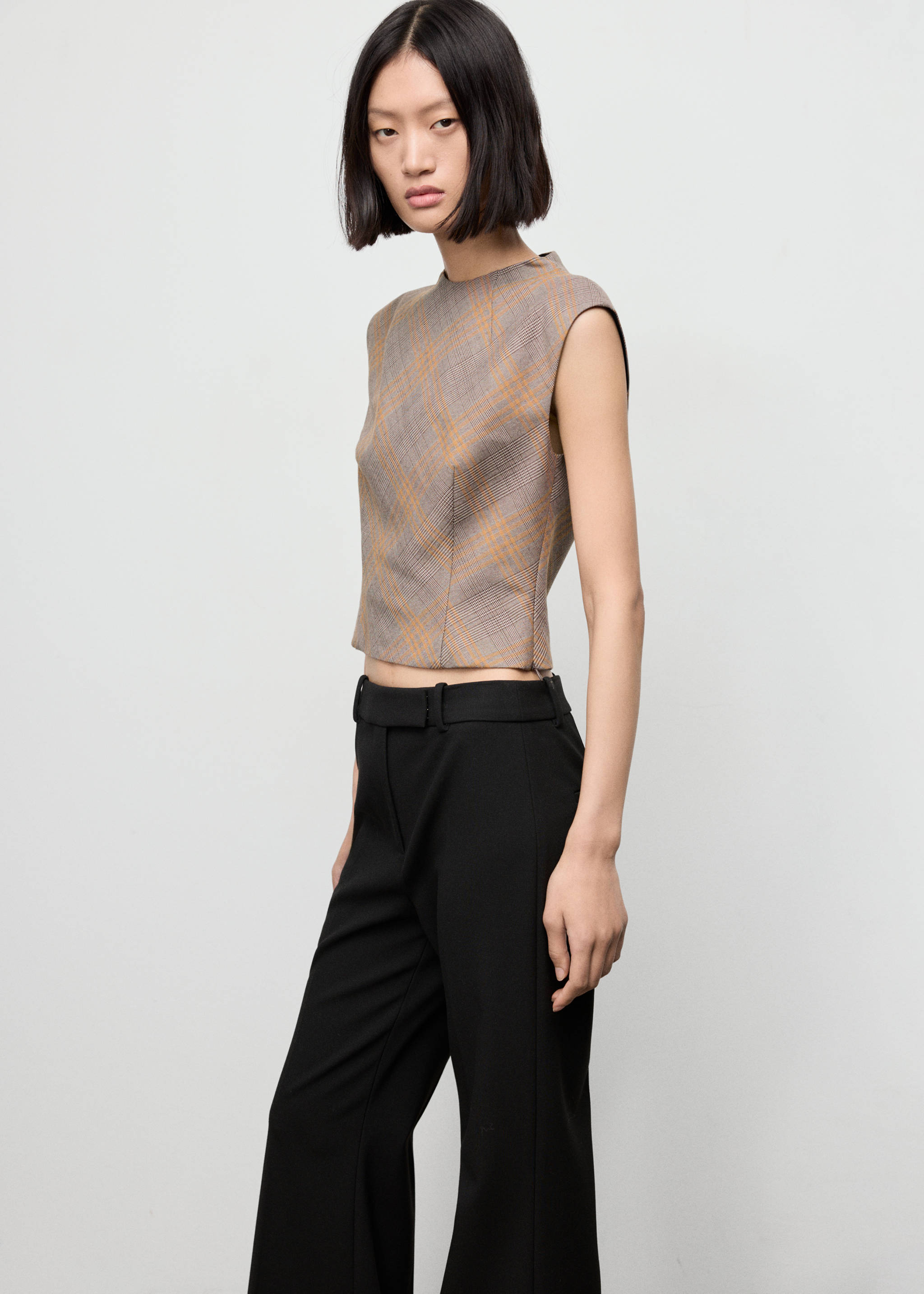 Приталенный топ в клетку - Деталь изделия 2