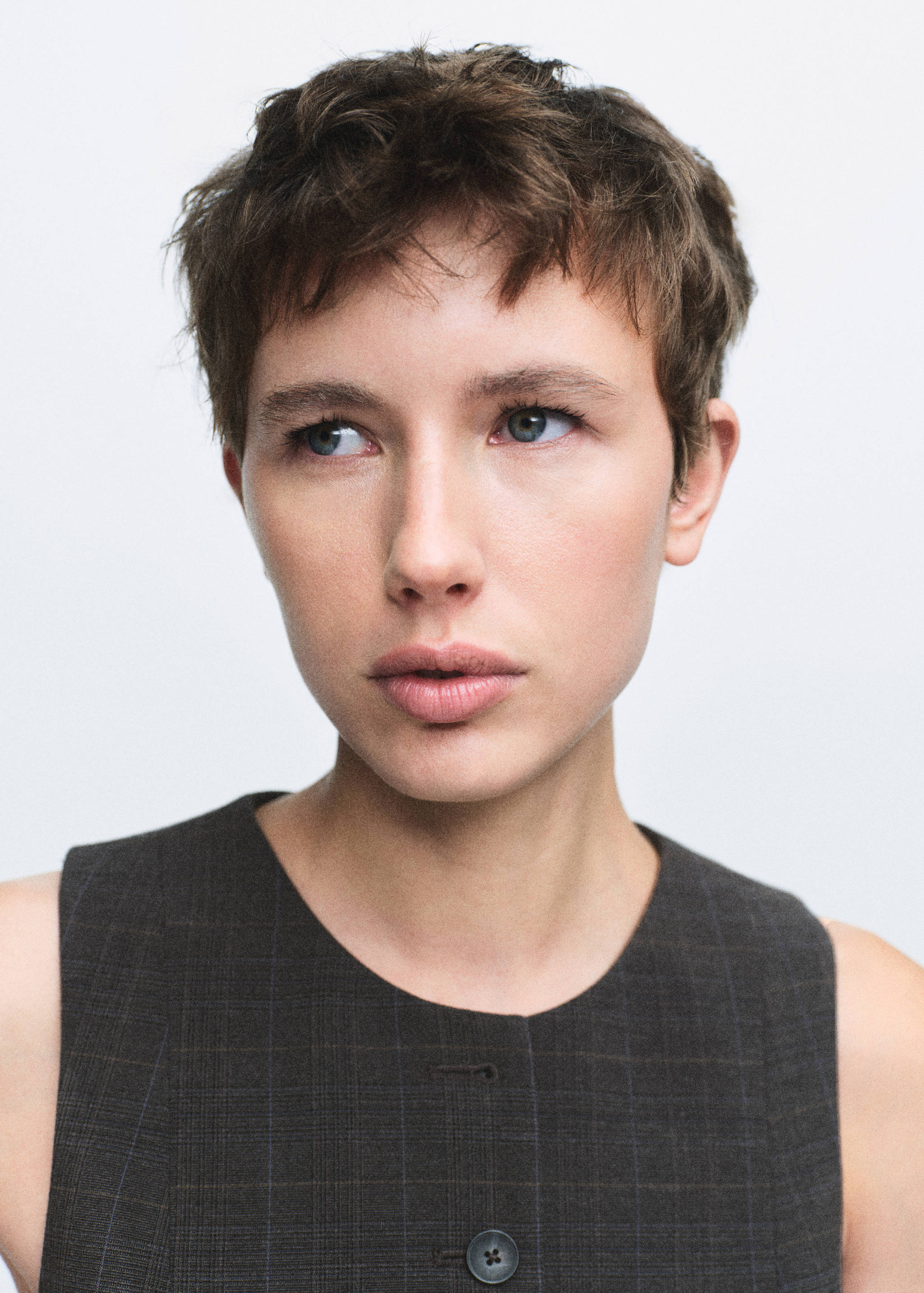 Check suit waistcoat - Details of the article 1