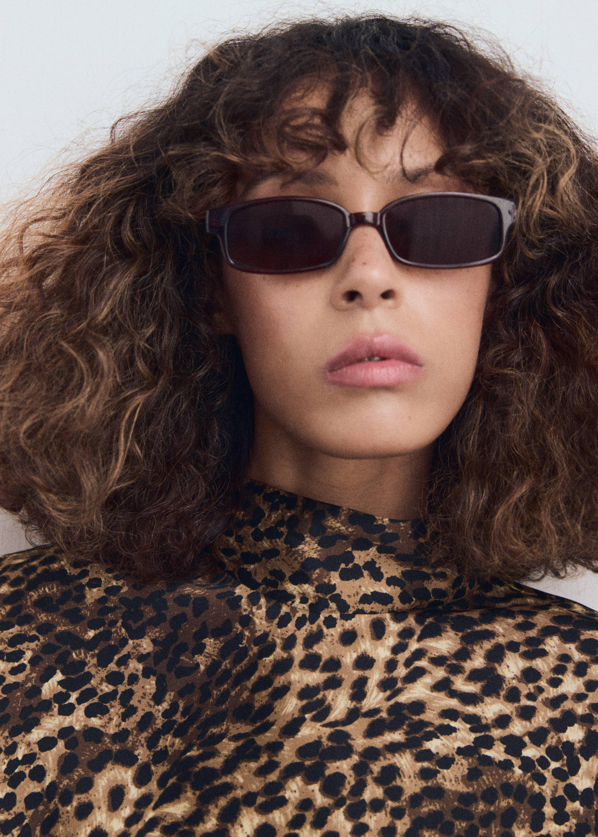 Leopard-print satin blouse - Details of the article 1