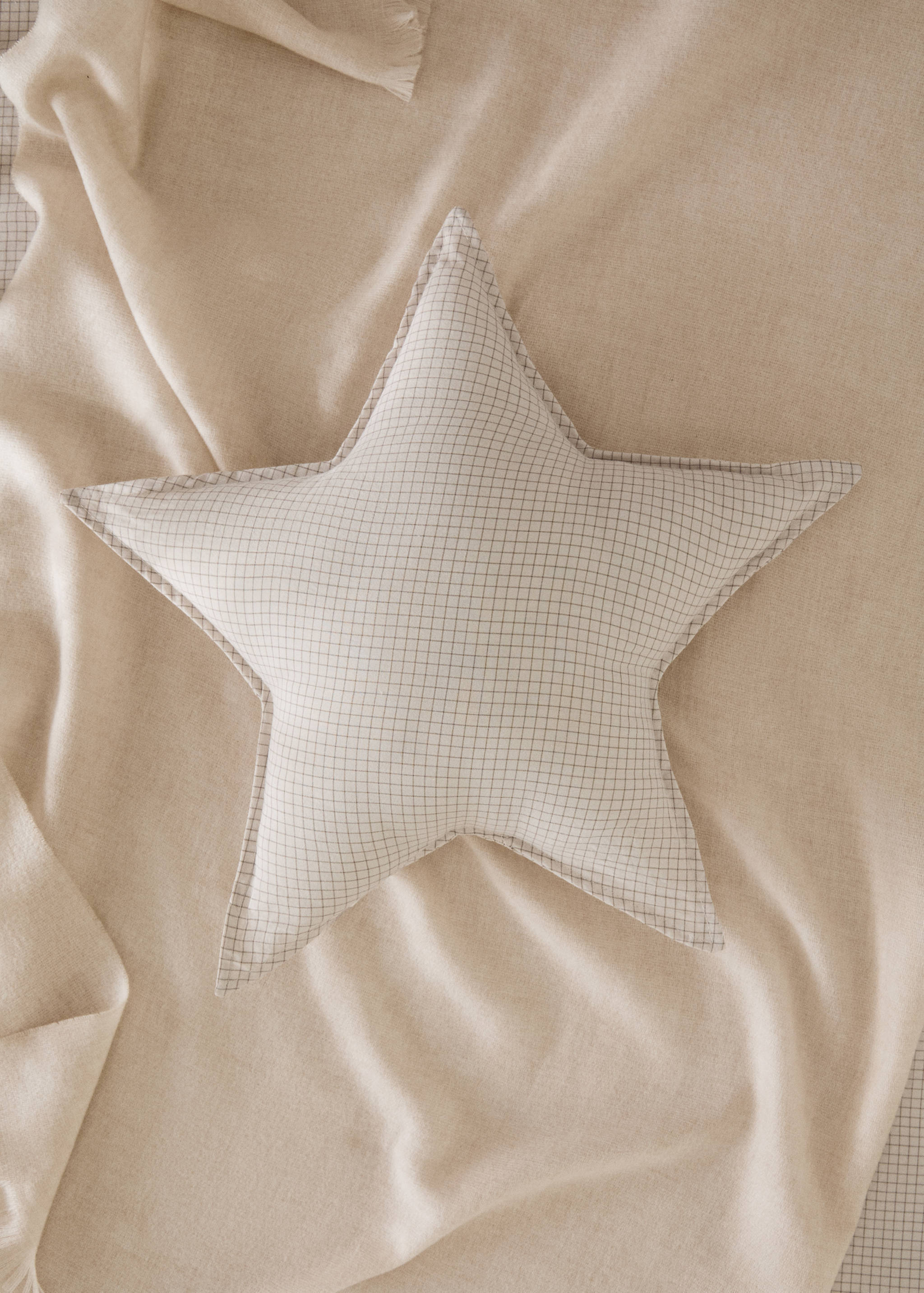 Funda cojín estrella mini cuadro - Plano general
