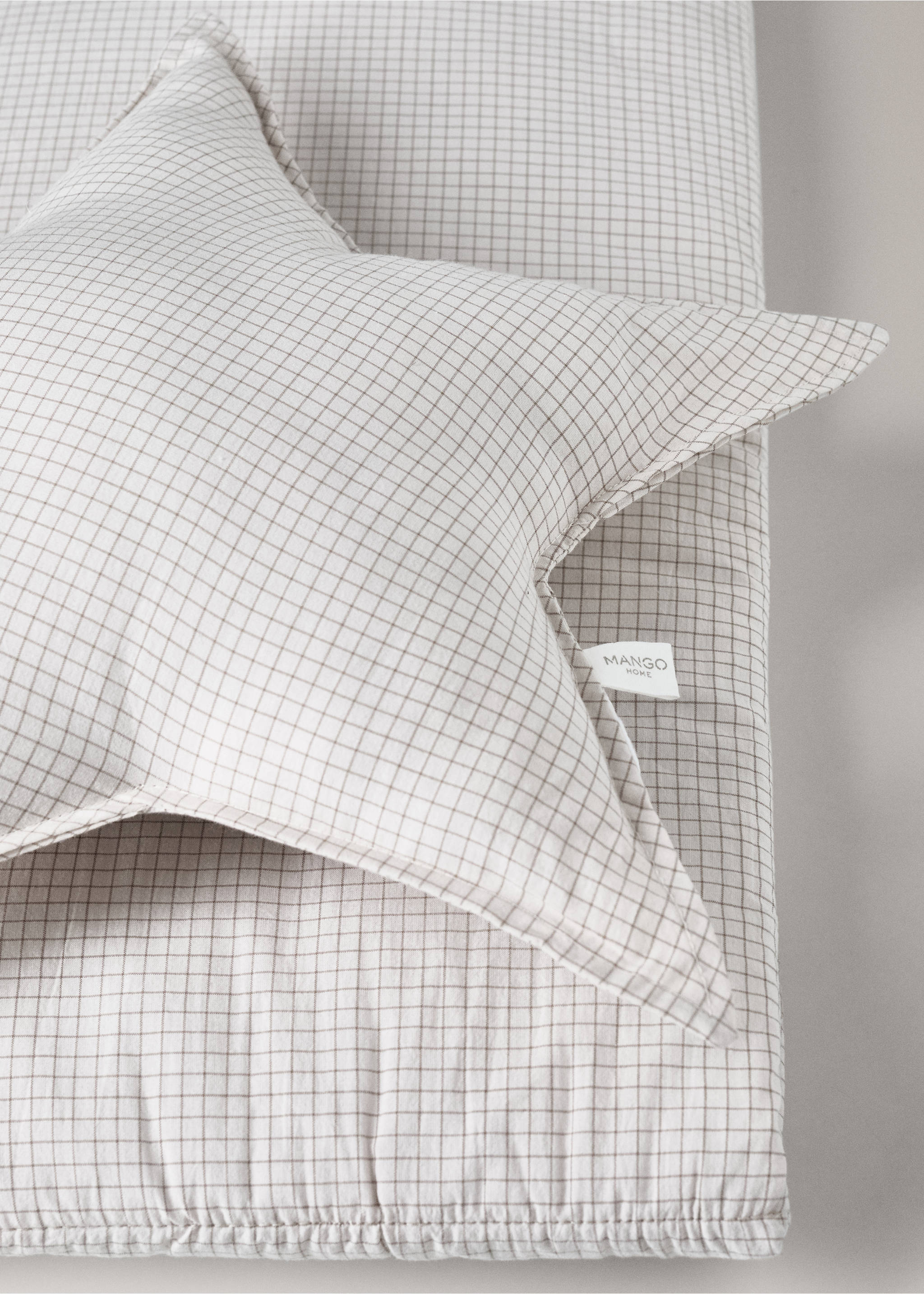 Mini-check star pillowcase - Details of the article 2, Ecru. Ref: 17087818-00.