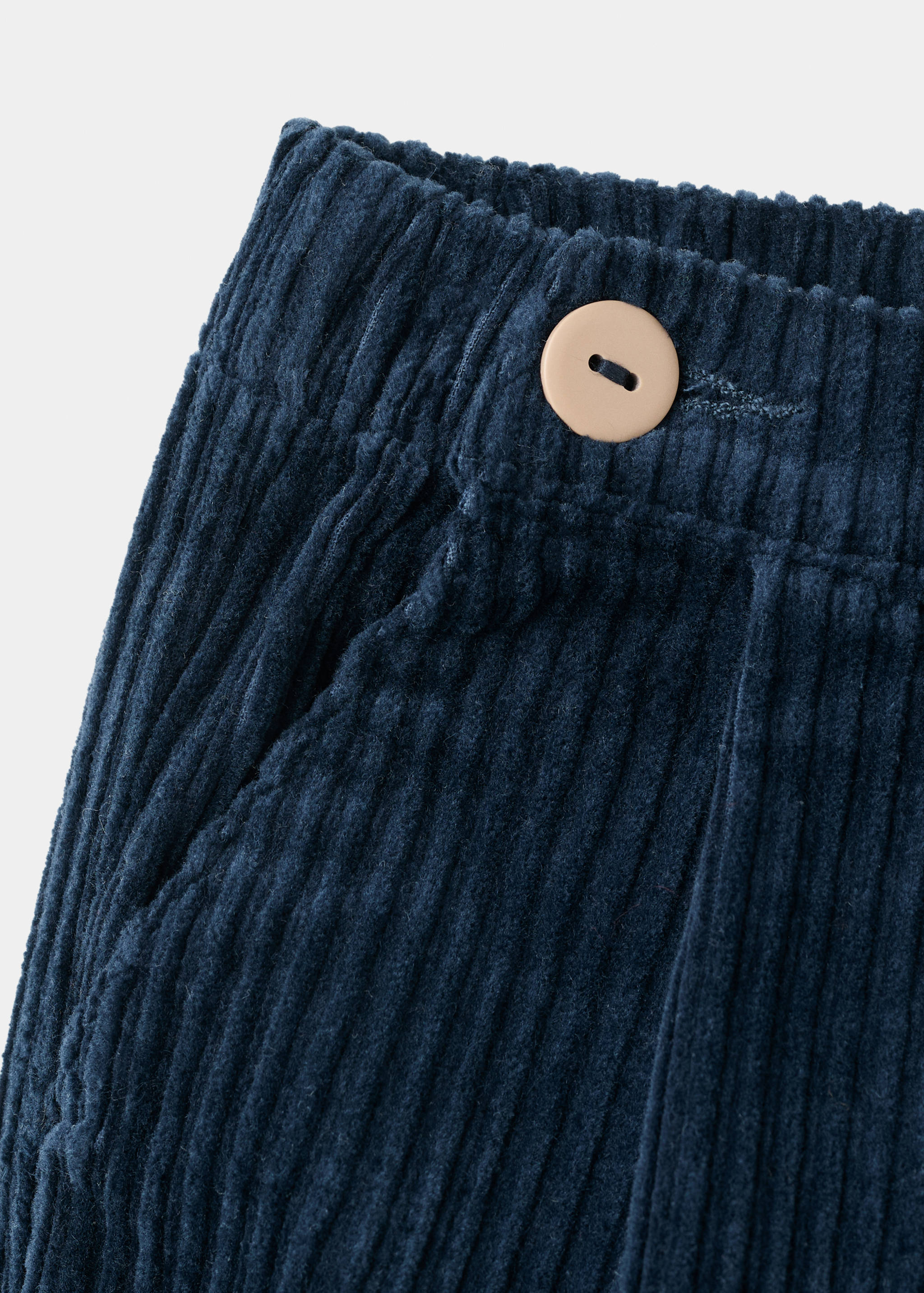 Corduroy shorts with buttons - Details of the article 8