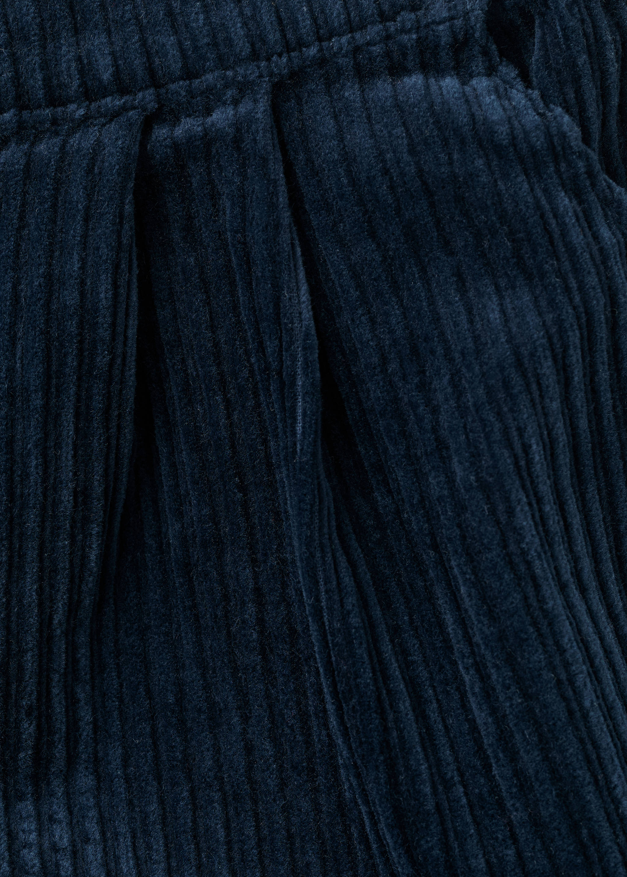 Corduroy shorts with buttons - Details of the article 0