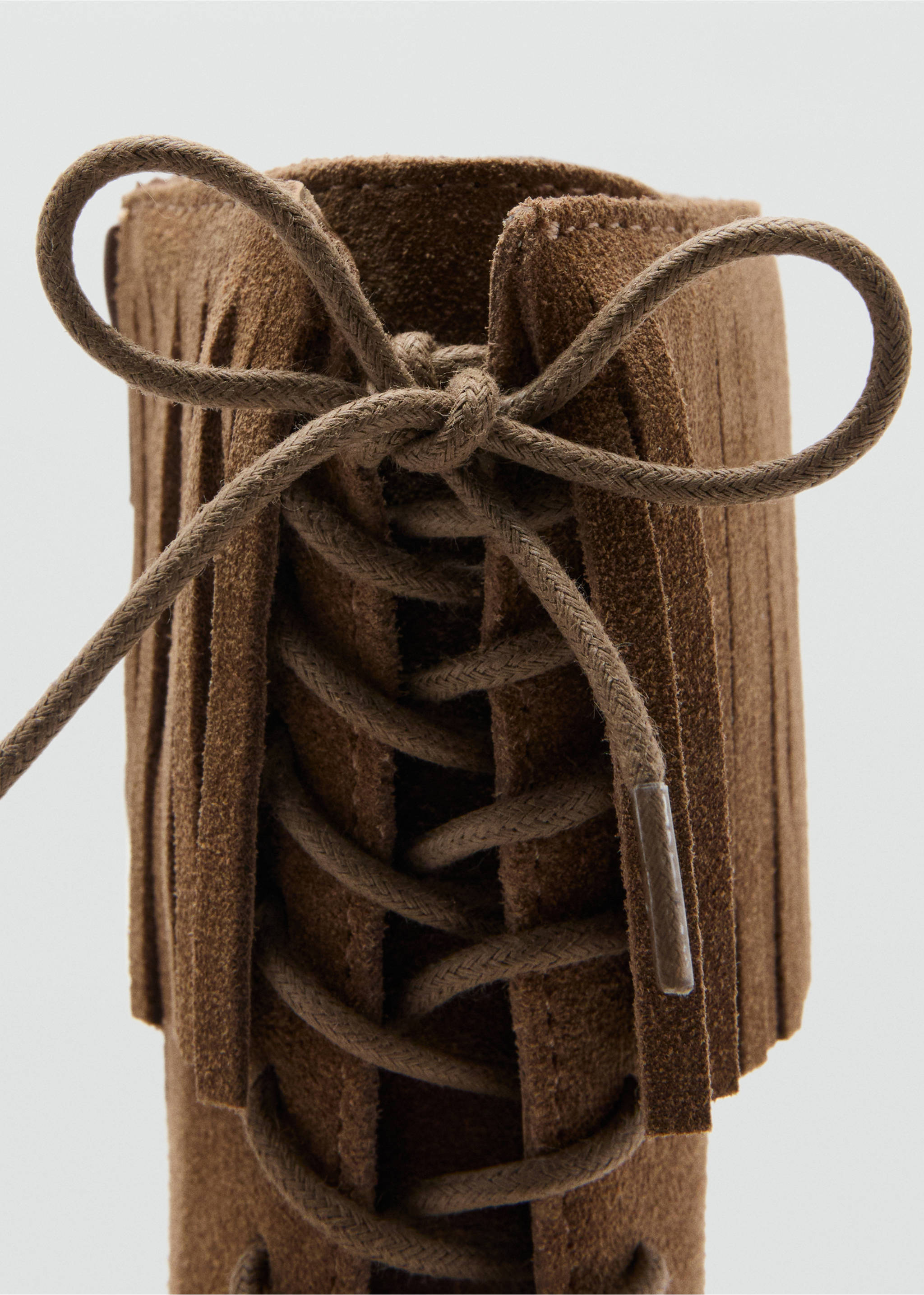 Botas piel flecos - Detalle del artículo 1, Marrón medio. Ref: 17087892-00.