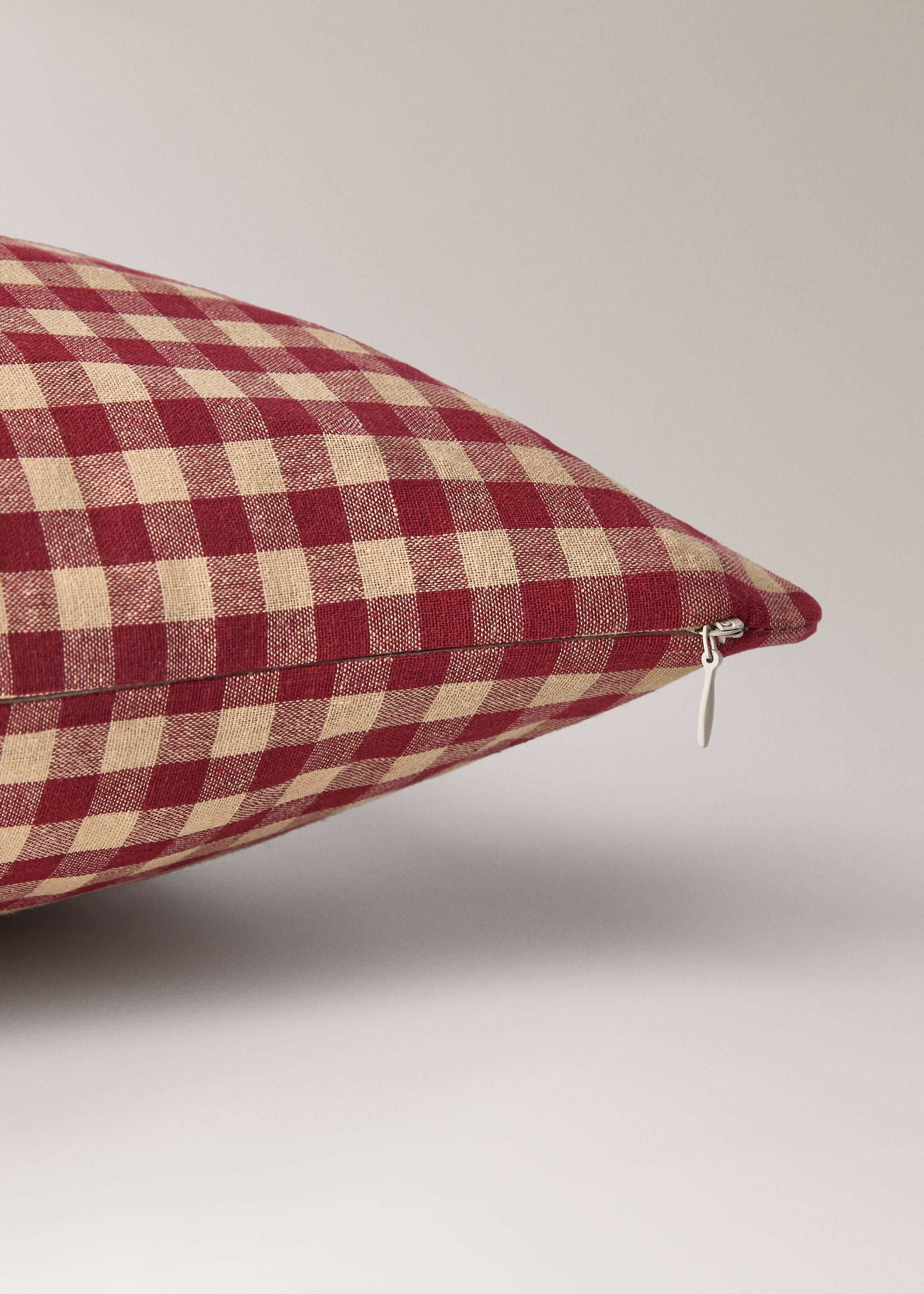 Children's cotton gingham check cushion cover with embroidery 30x40cm - Details of the article 3