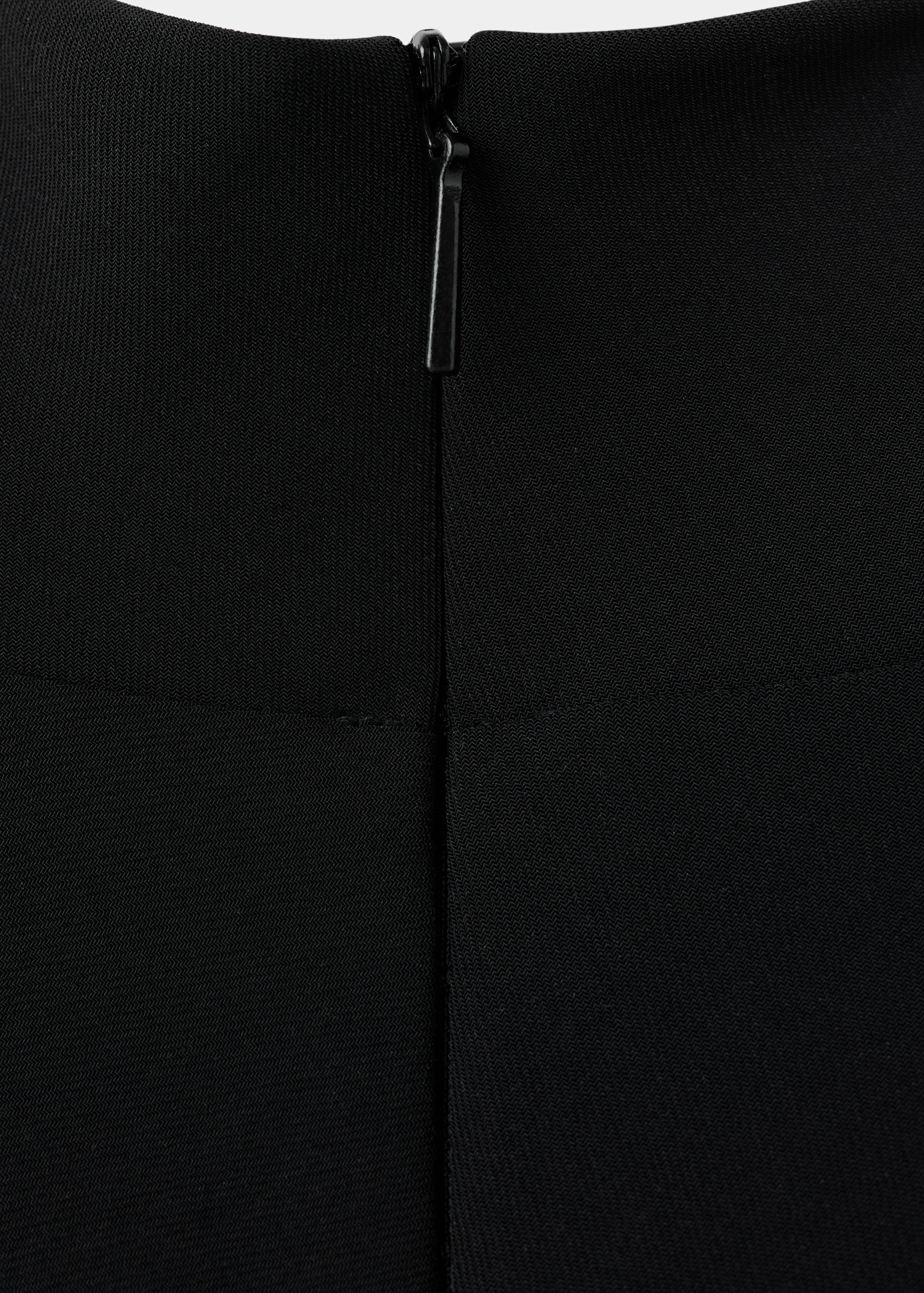 Jumpsuit with draped neck and belt - Details of the article 0