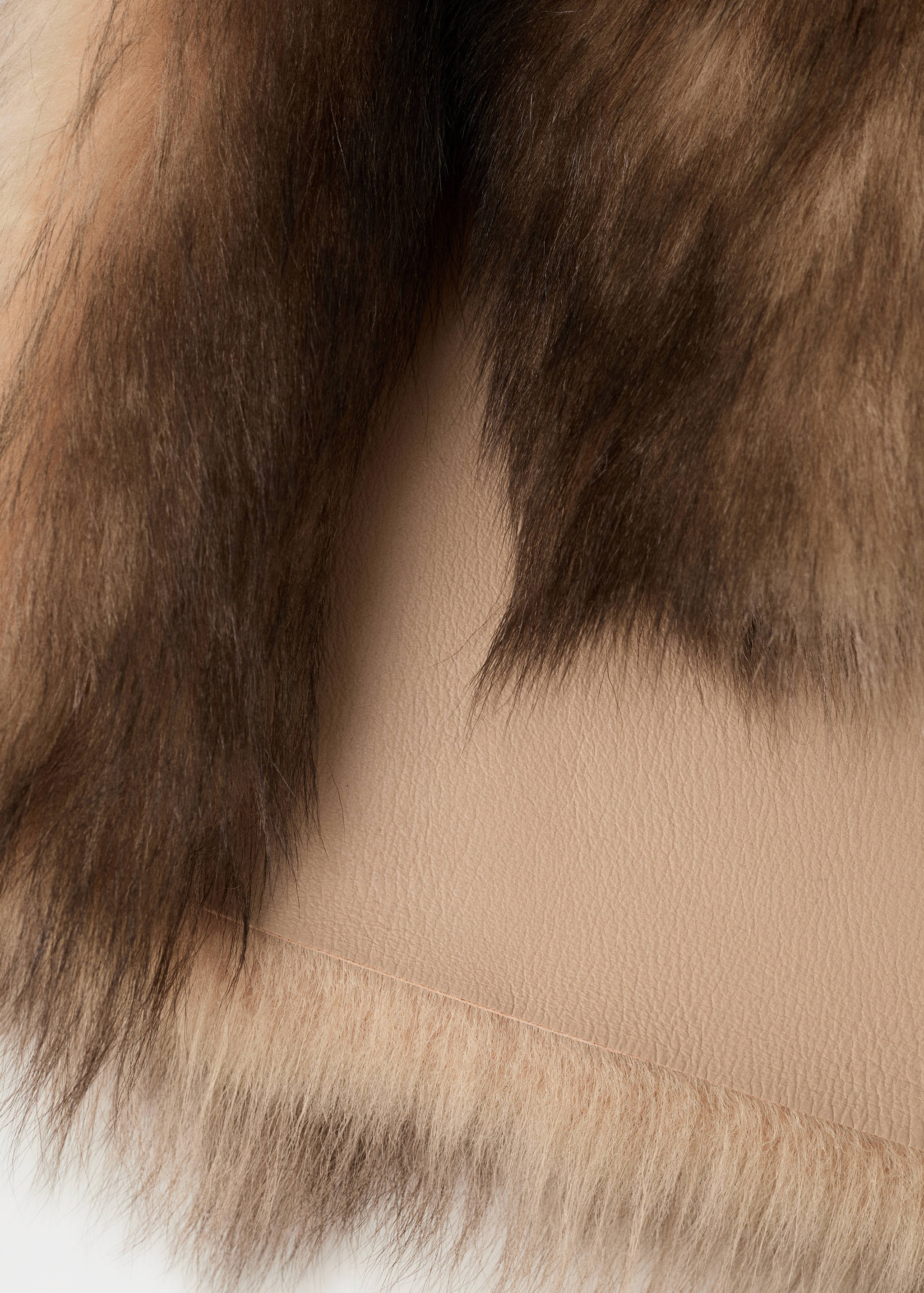 Faux-fur turtleneck vest - Details of the article 8
