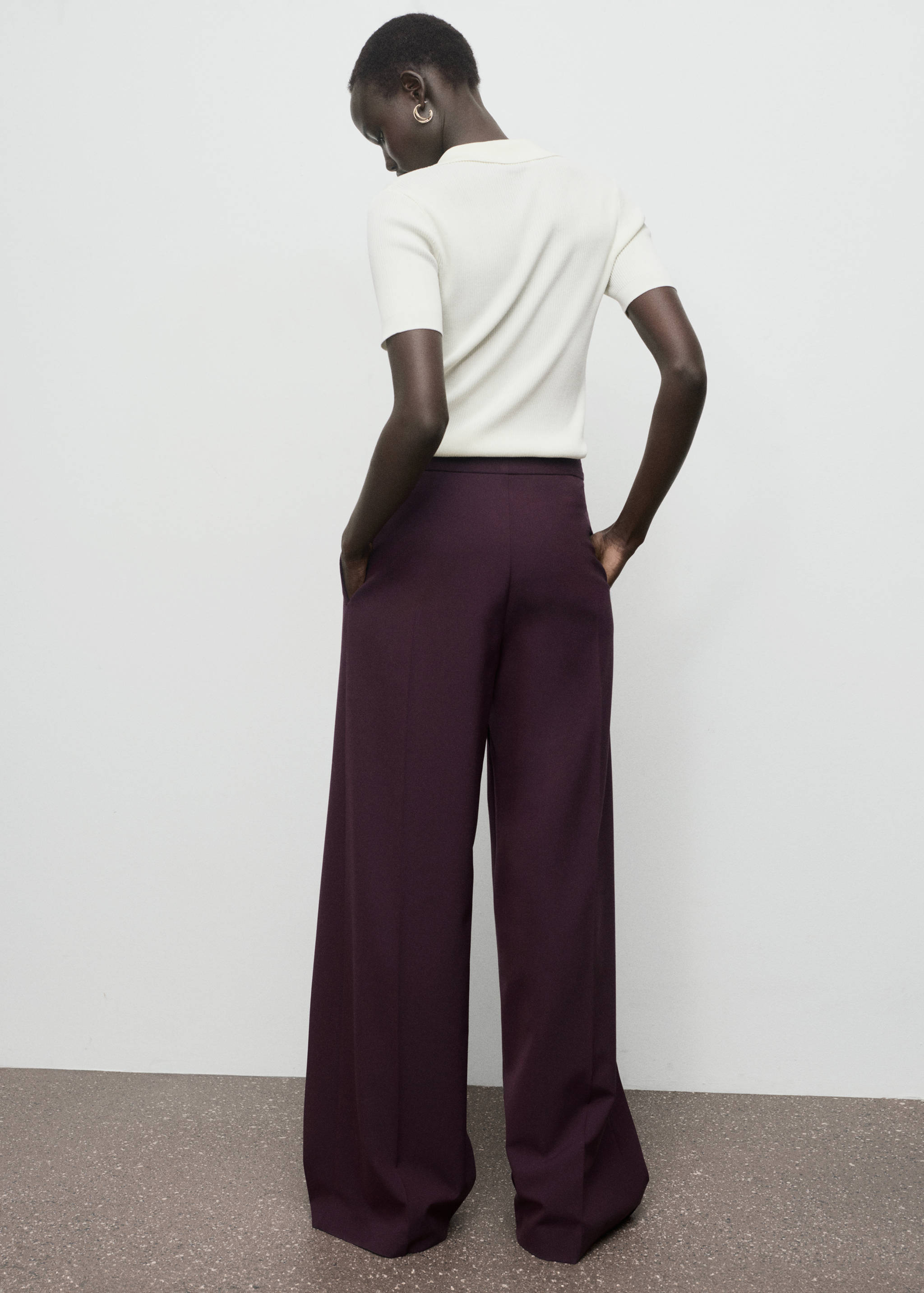 Pleated wide leg trousers - Reverse of the article