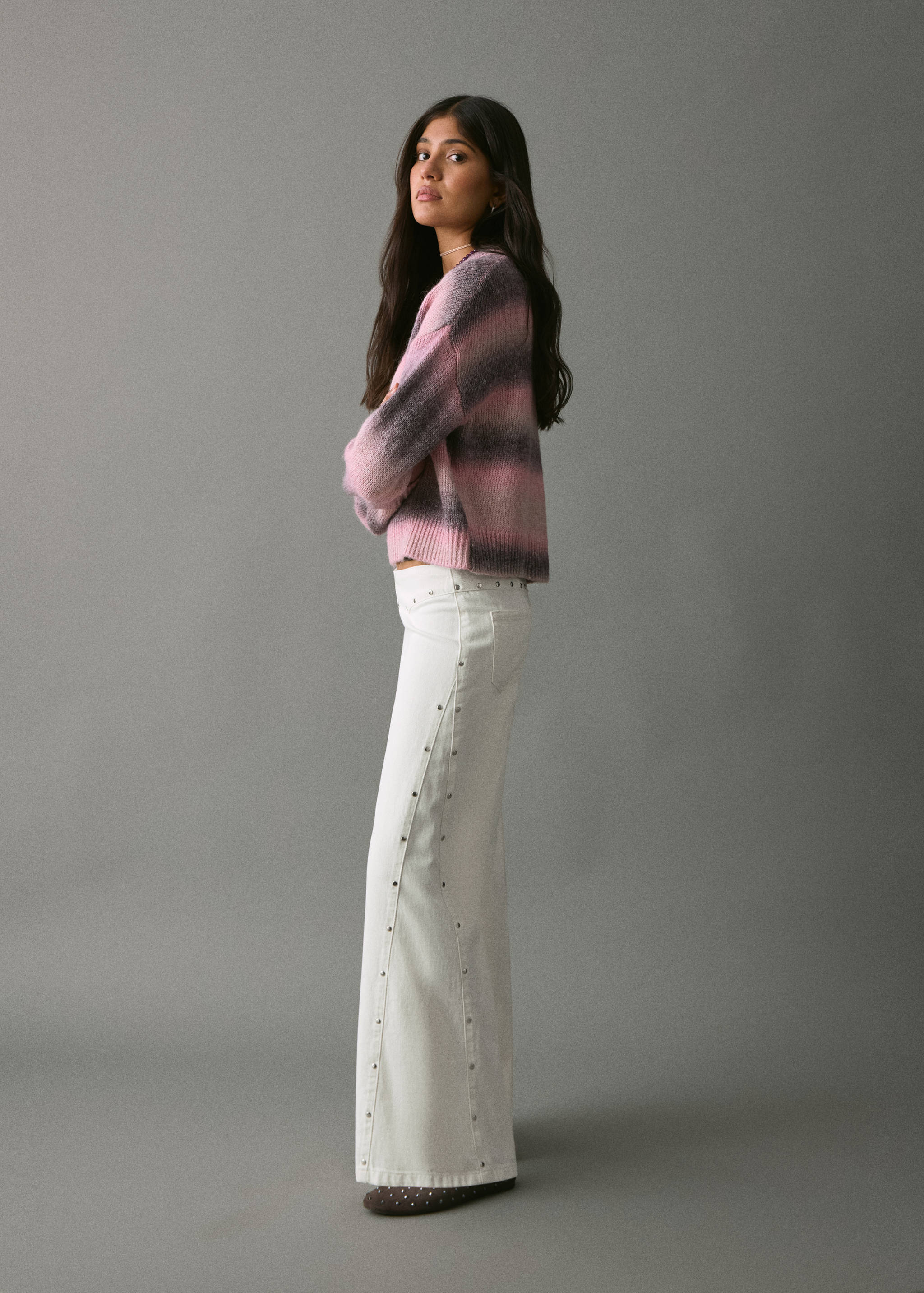 Wide leg jeans with studs - Medium plane